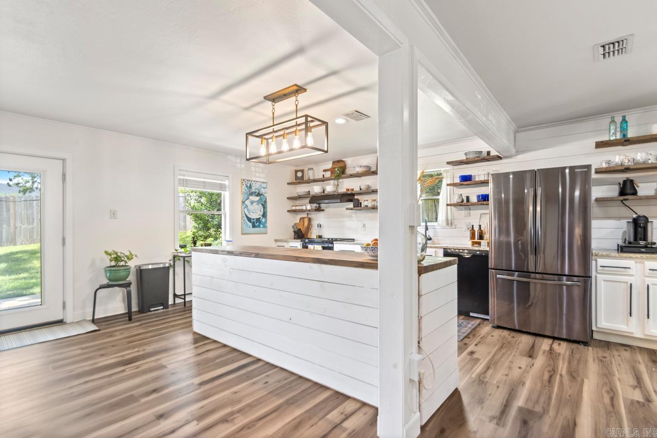 STURBRIDGE - Residential