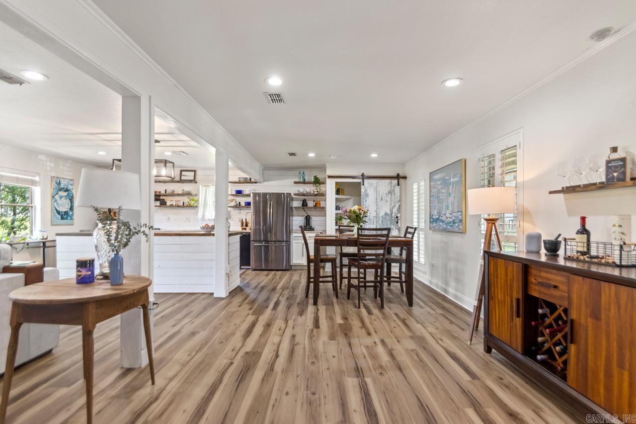 STURBRIDGE - Residential