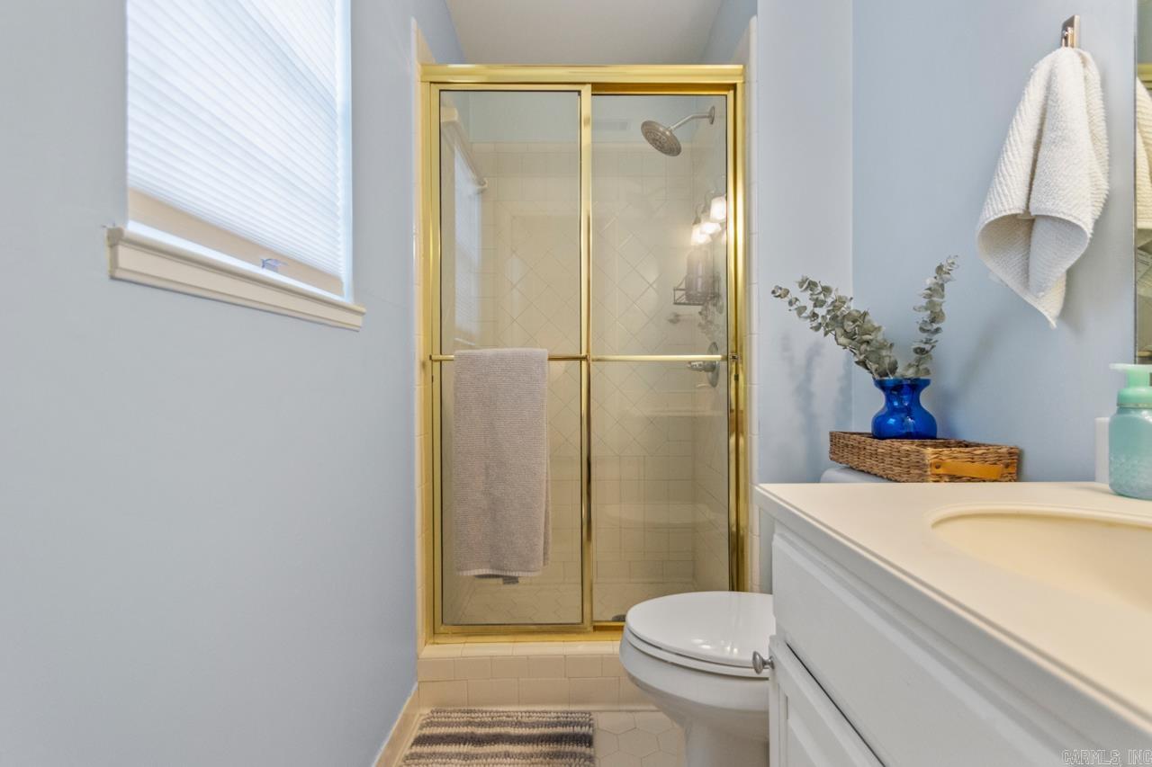 STURBRIDGE - Residential