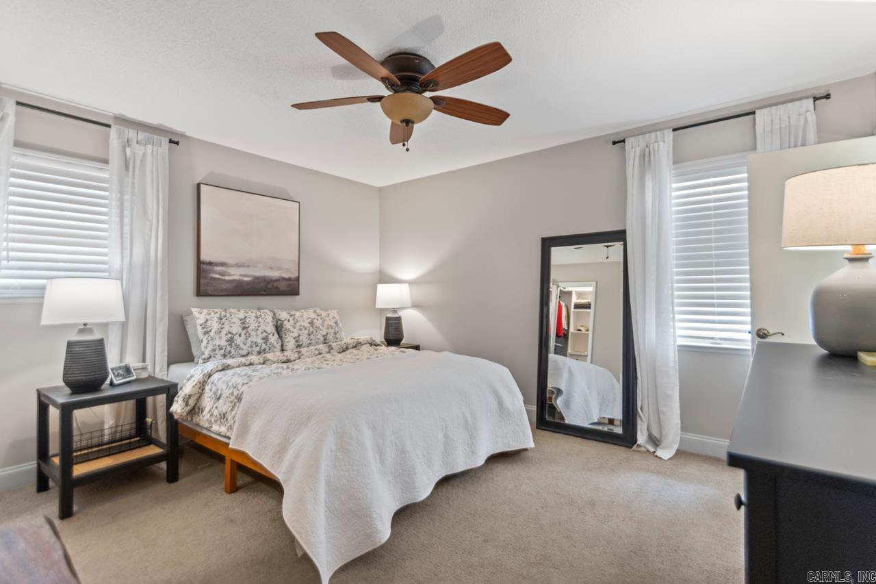 STURBRIDGE - Residential