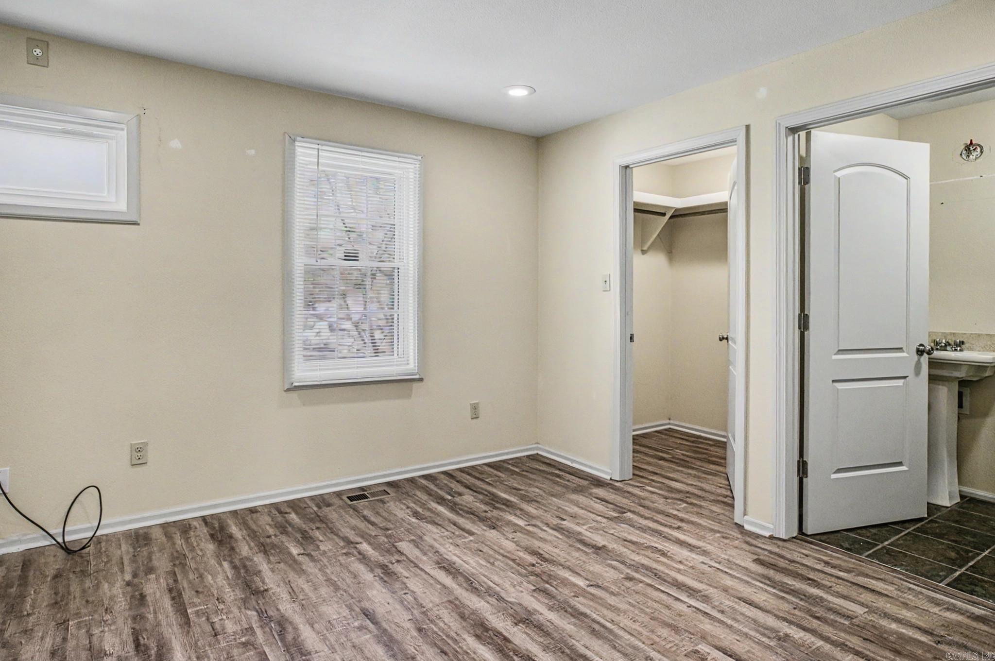 Magnet Cove - Residential