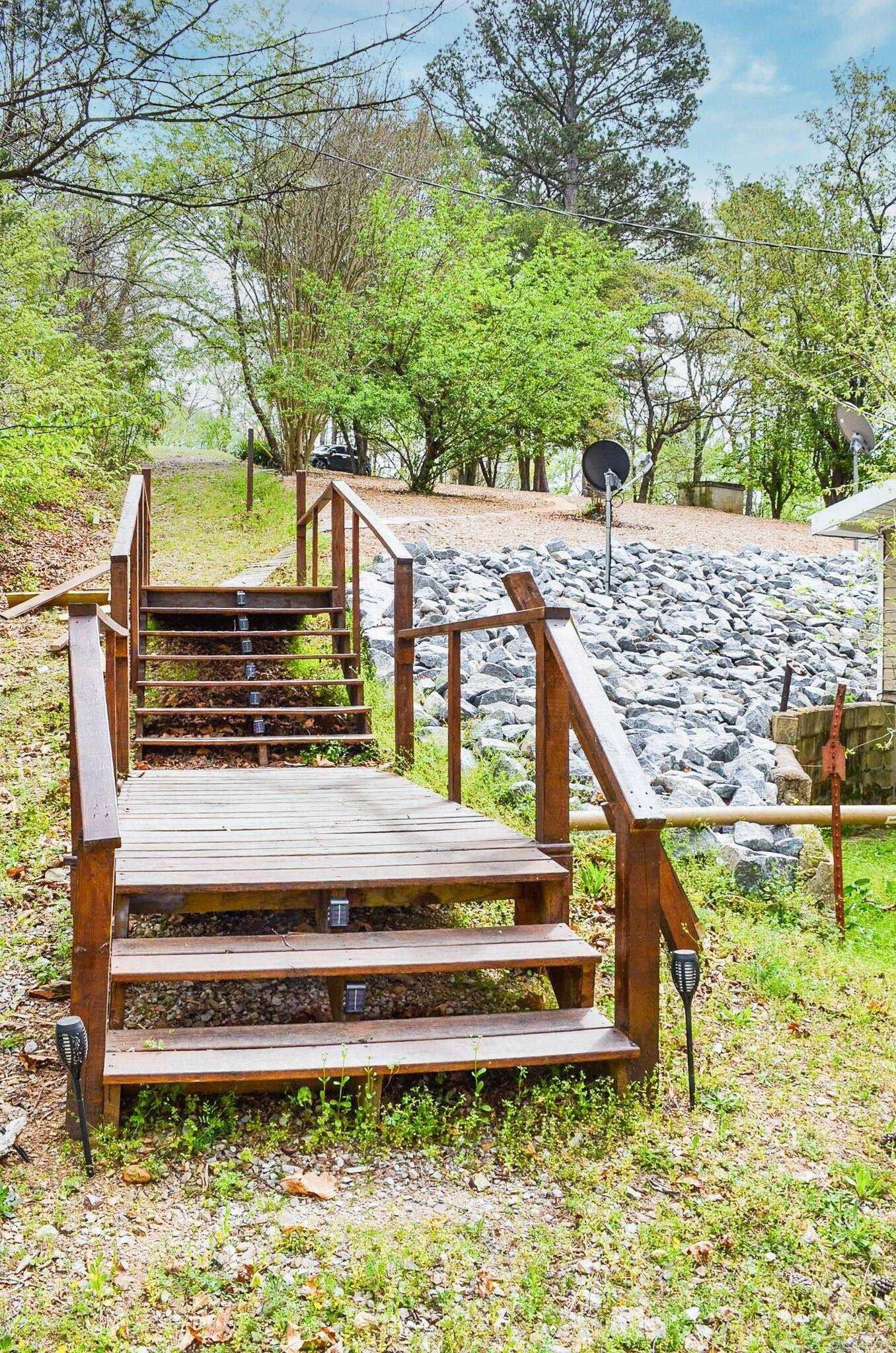 Magnet Cove - Residential