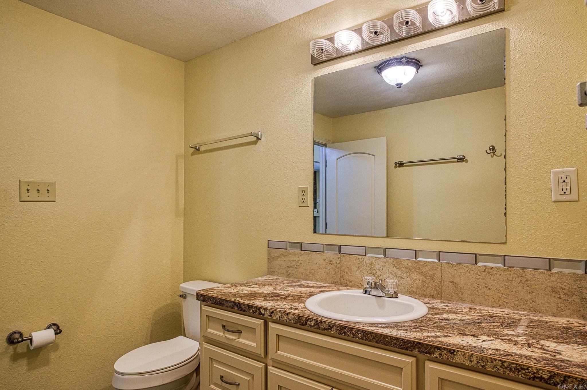 Magnet Cove - Residential