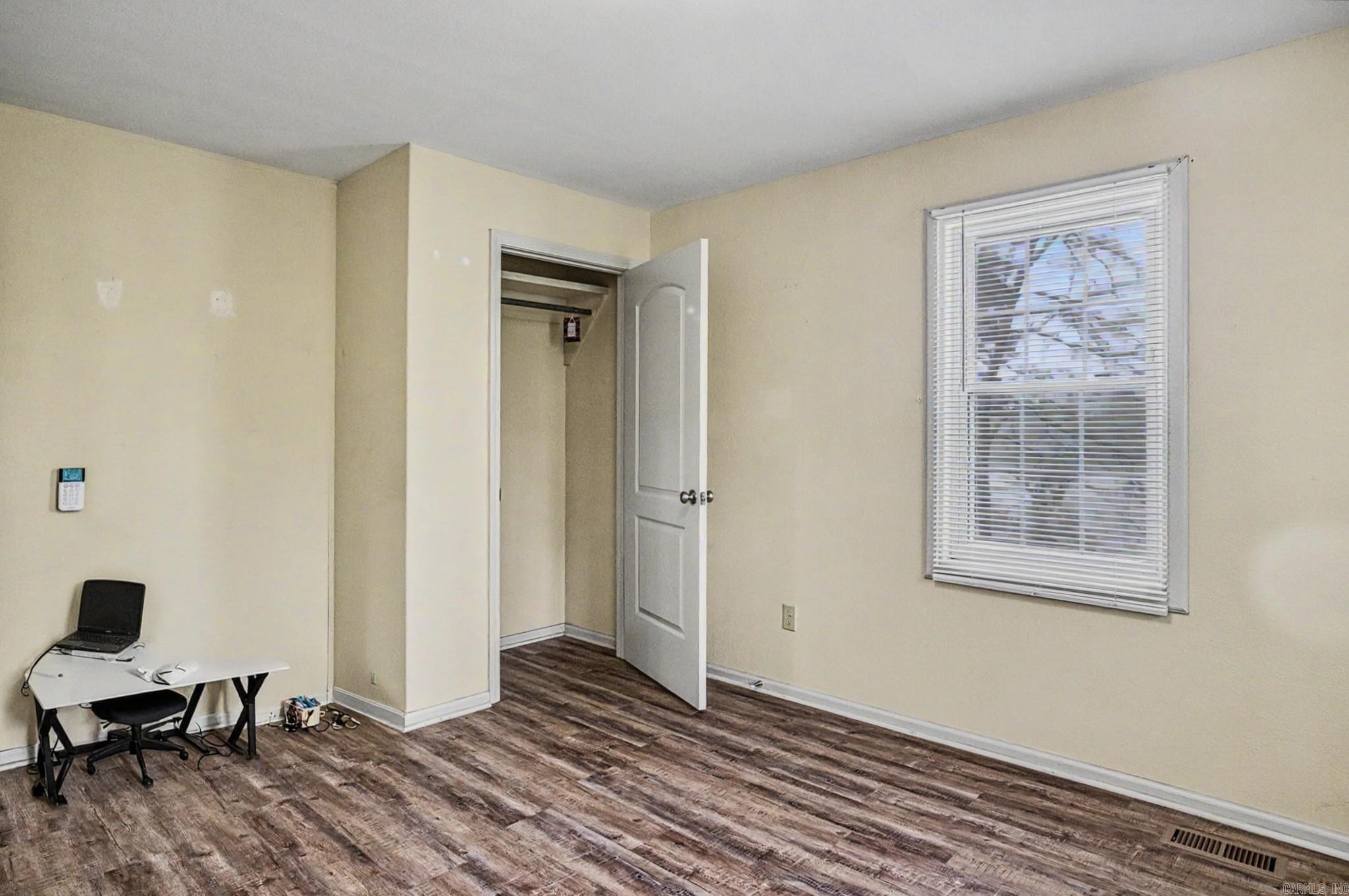 Magnet Cove - Residential