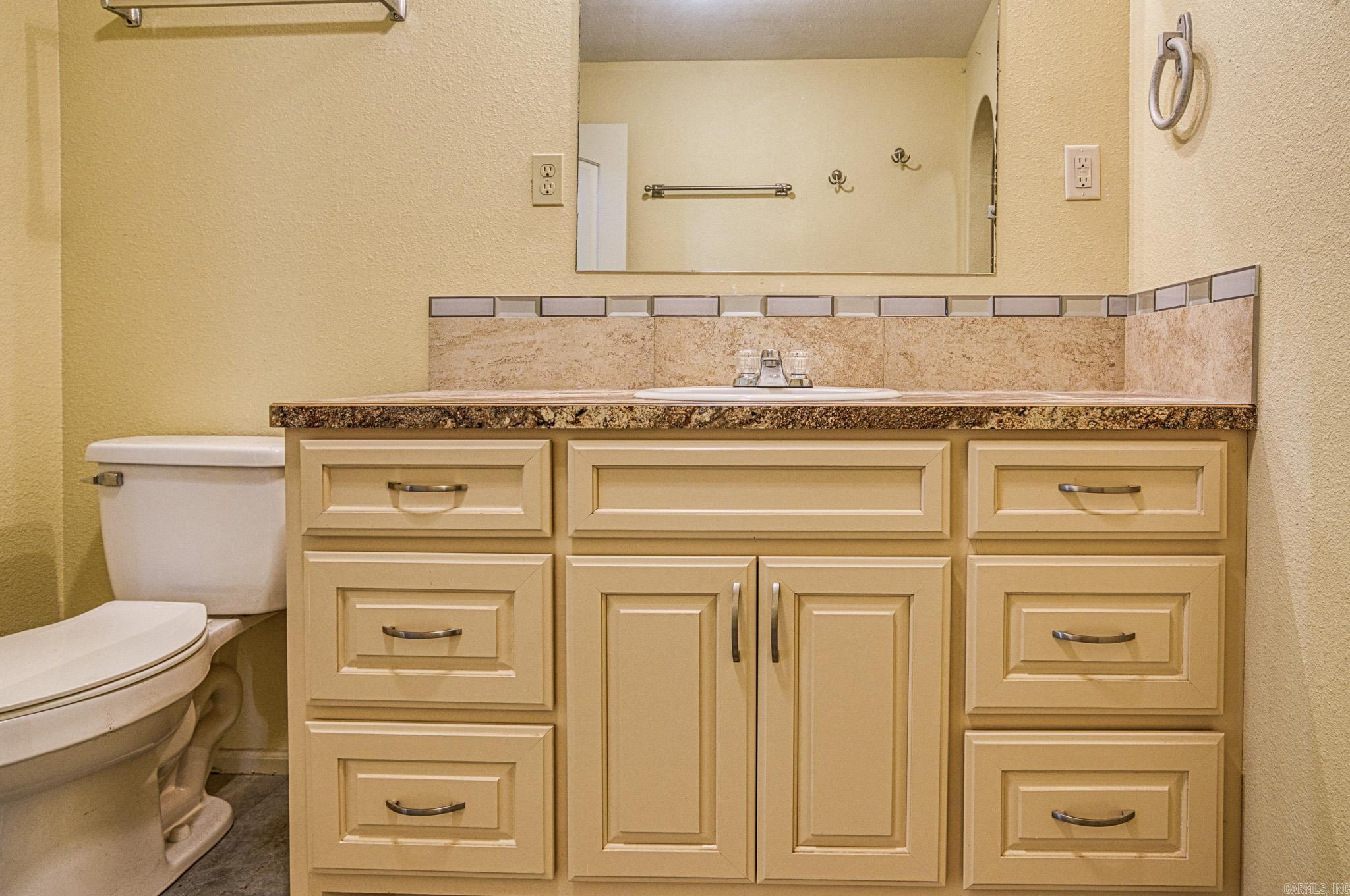 Magnet Cove - Residential