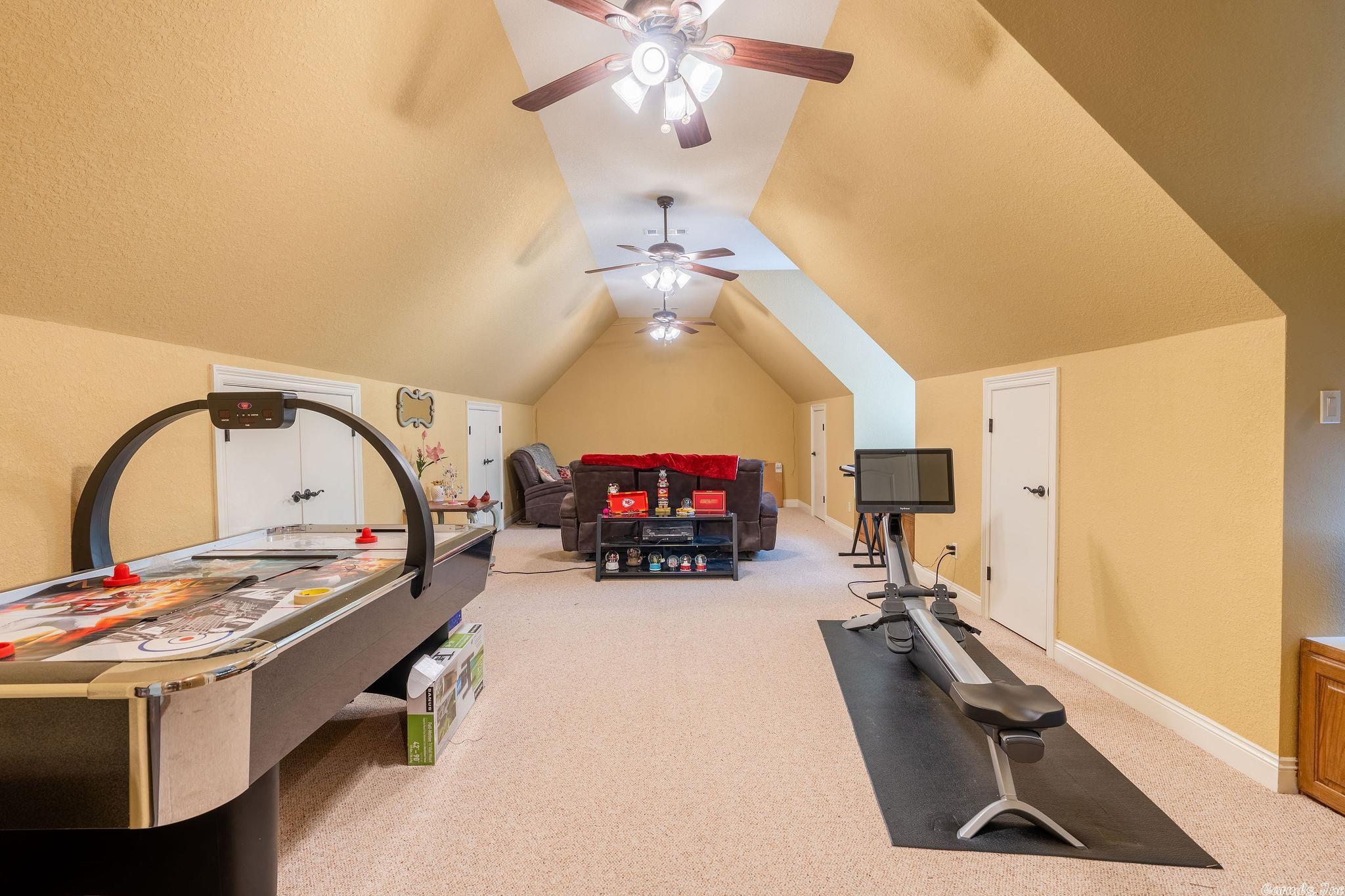 BELMONT ESTATES - Residential