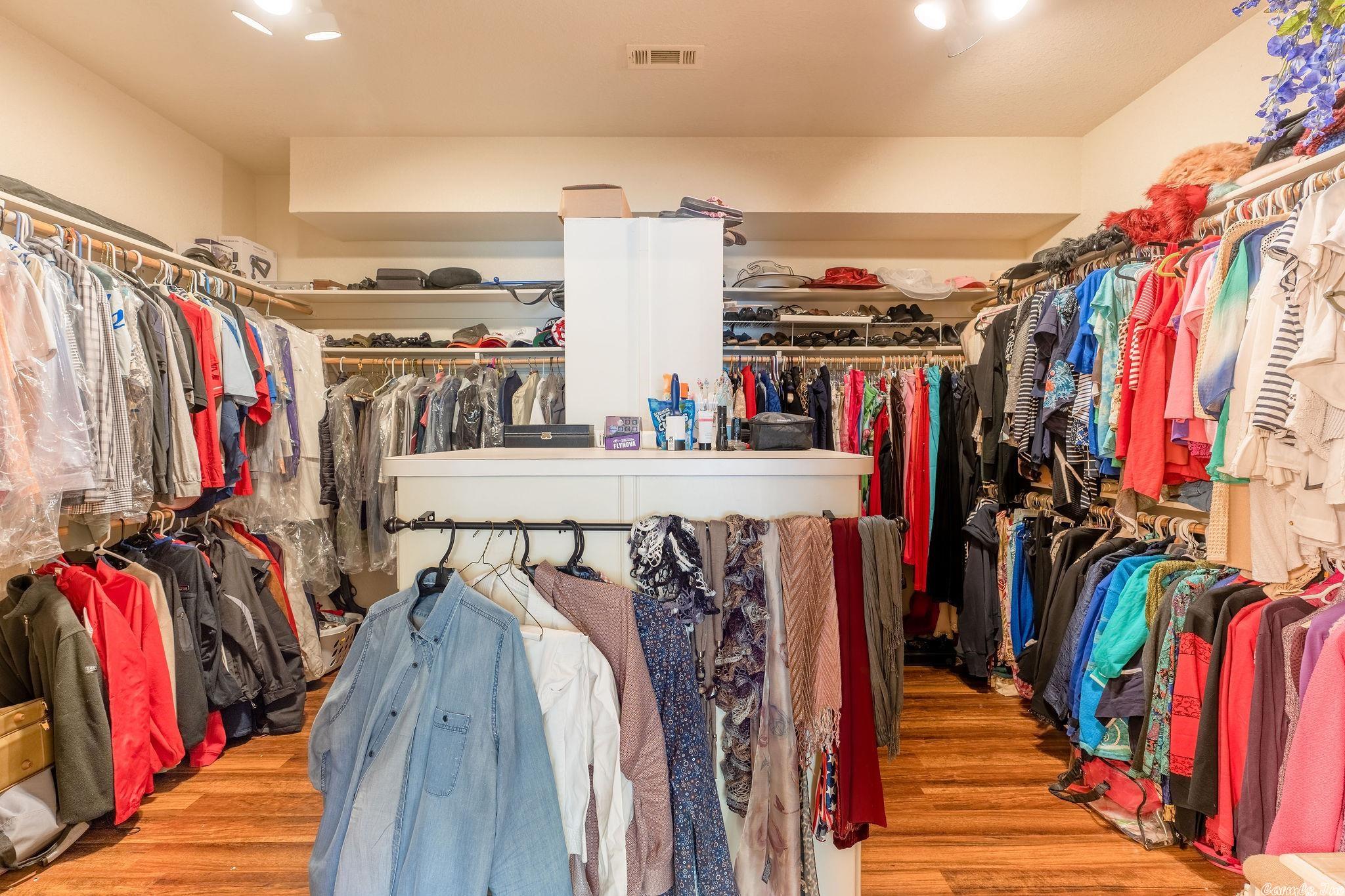 BELMONT ESTATES - Residential