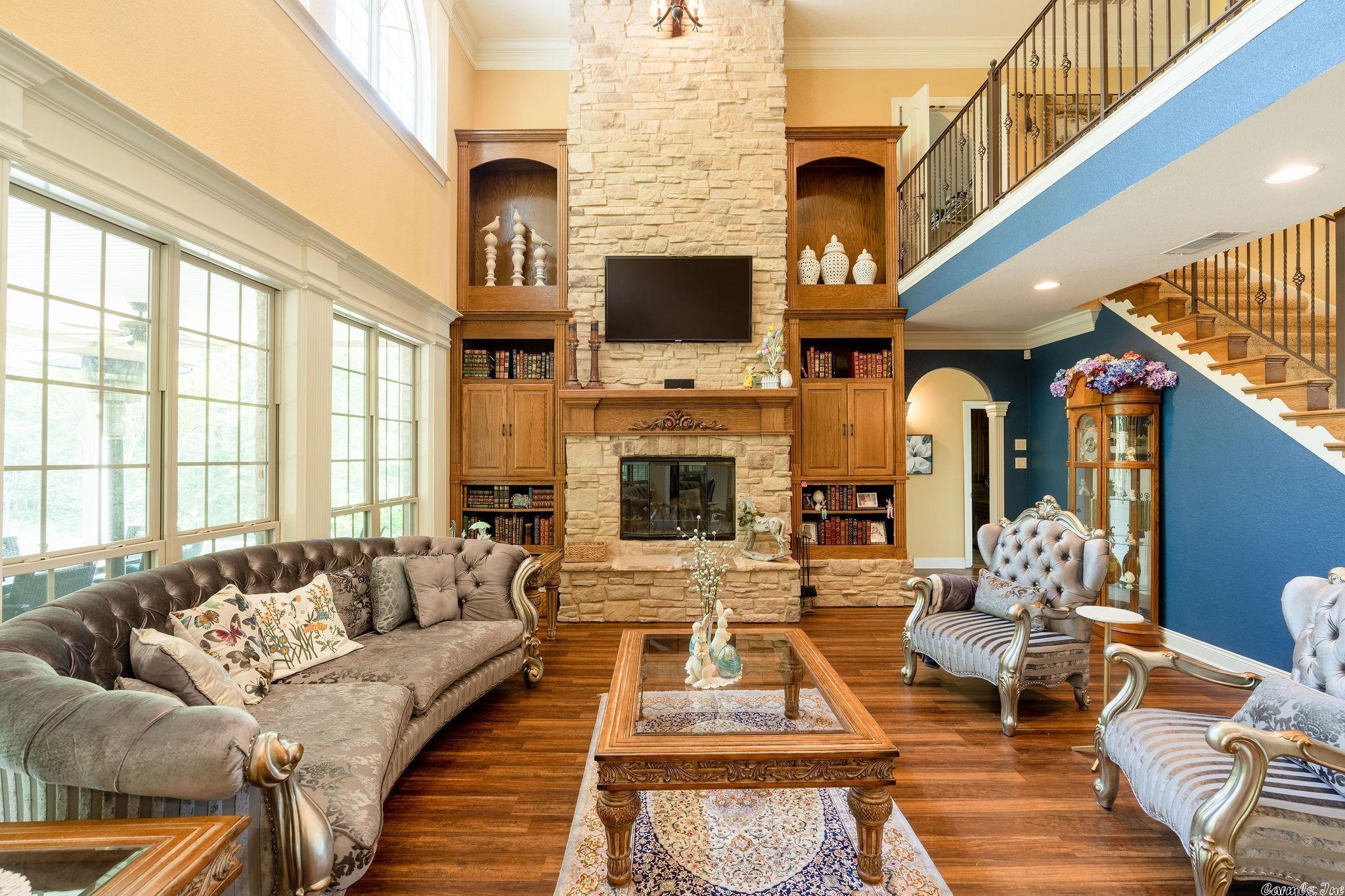 BELMONT ESTATES - Residential