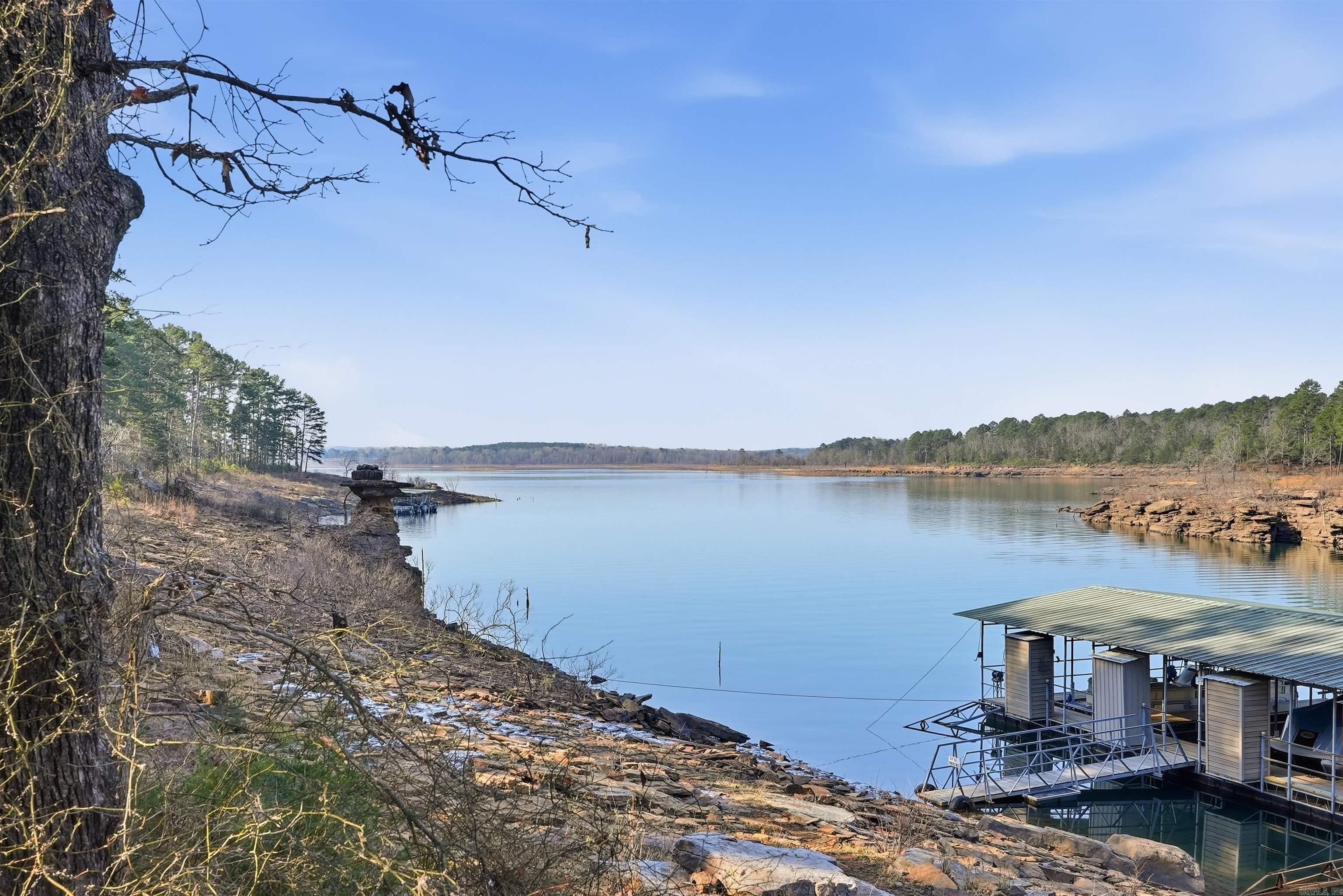 TANNENBAUM - LAKE - Residential