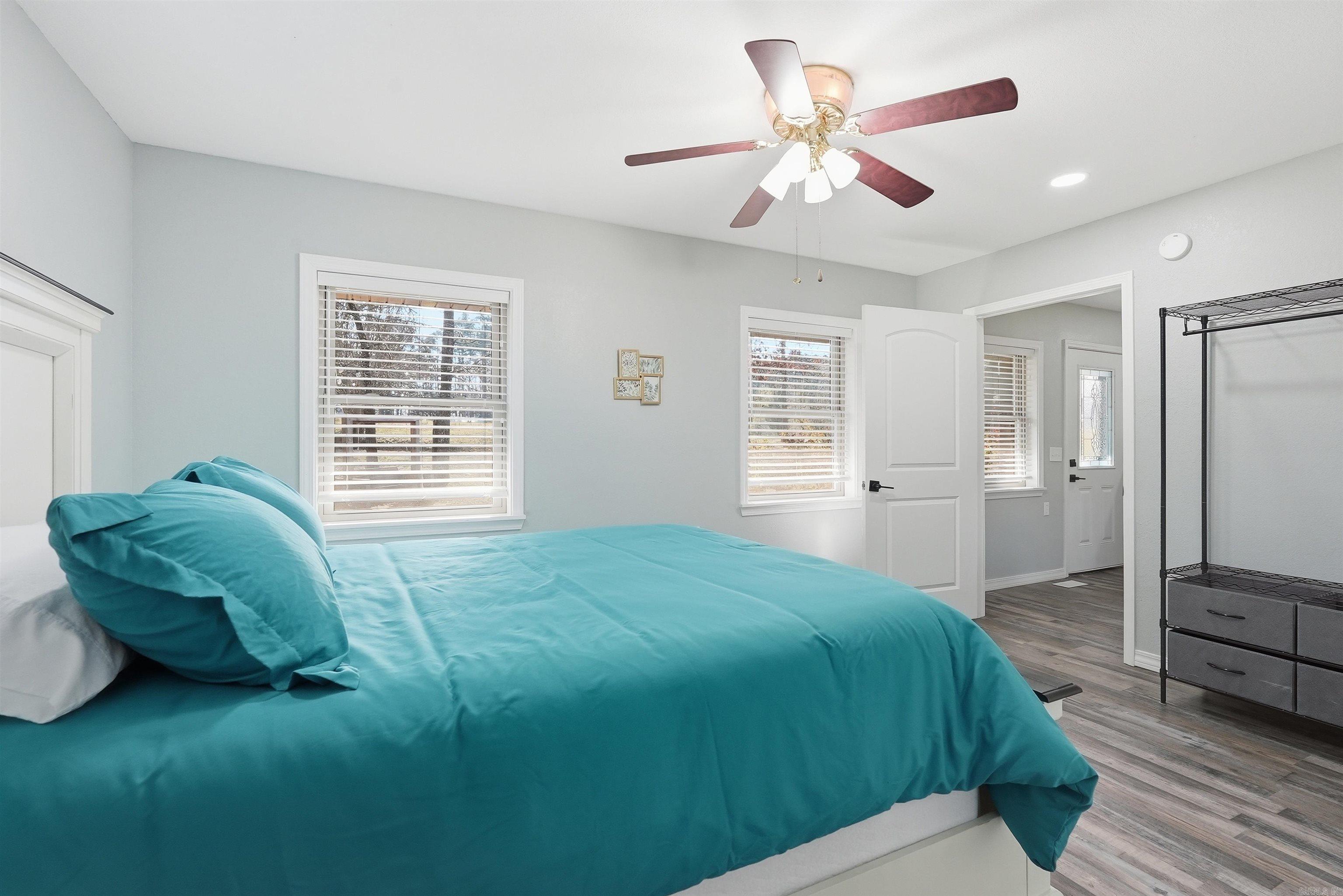 TANNENBAUM - LAKE - Residential