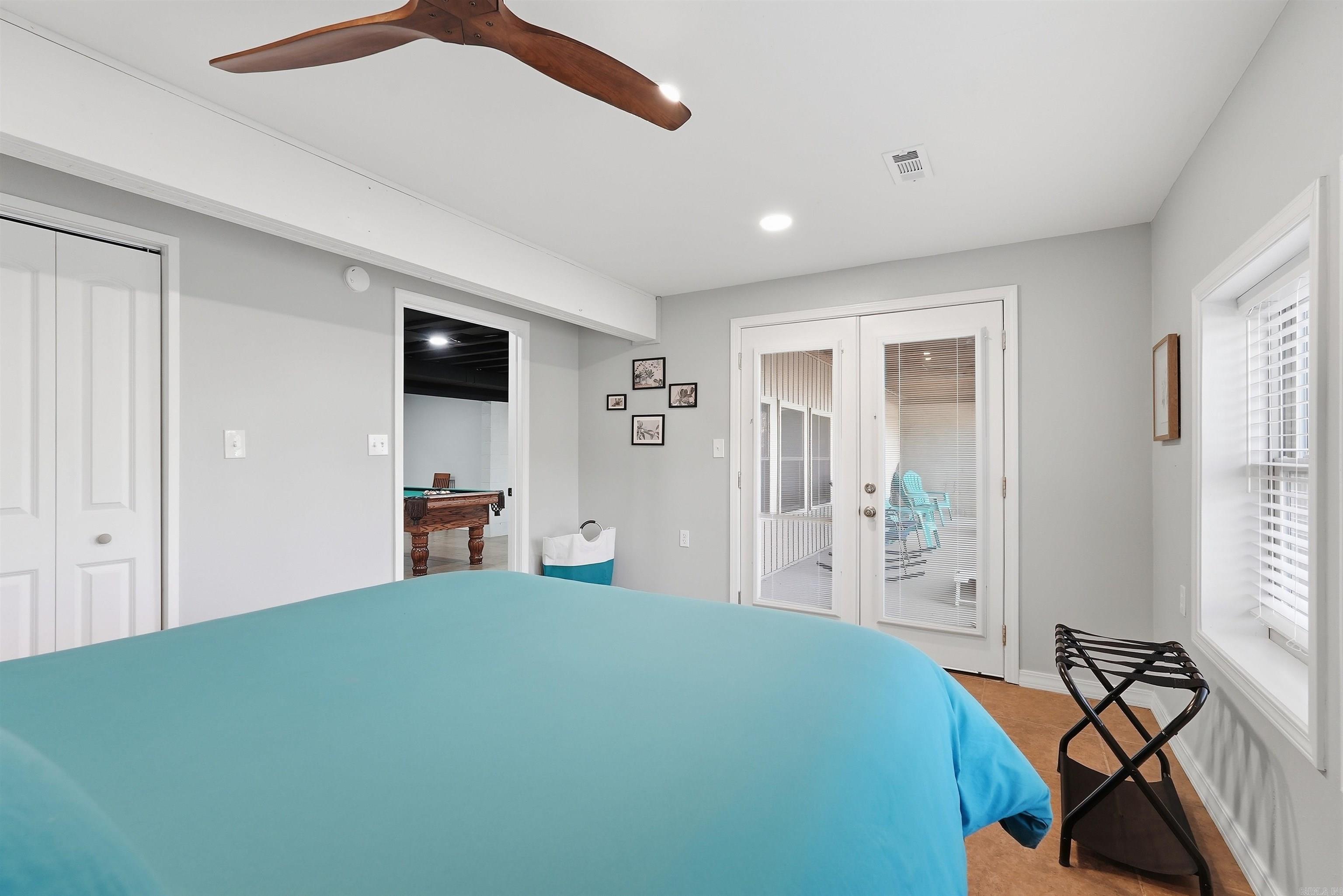 TANNENBAUM - LAKE - Residential