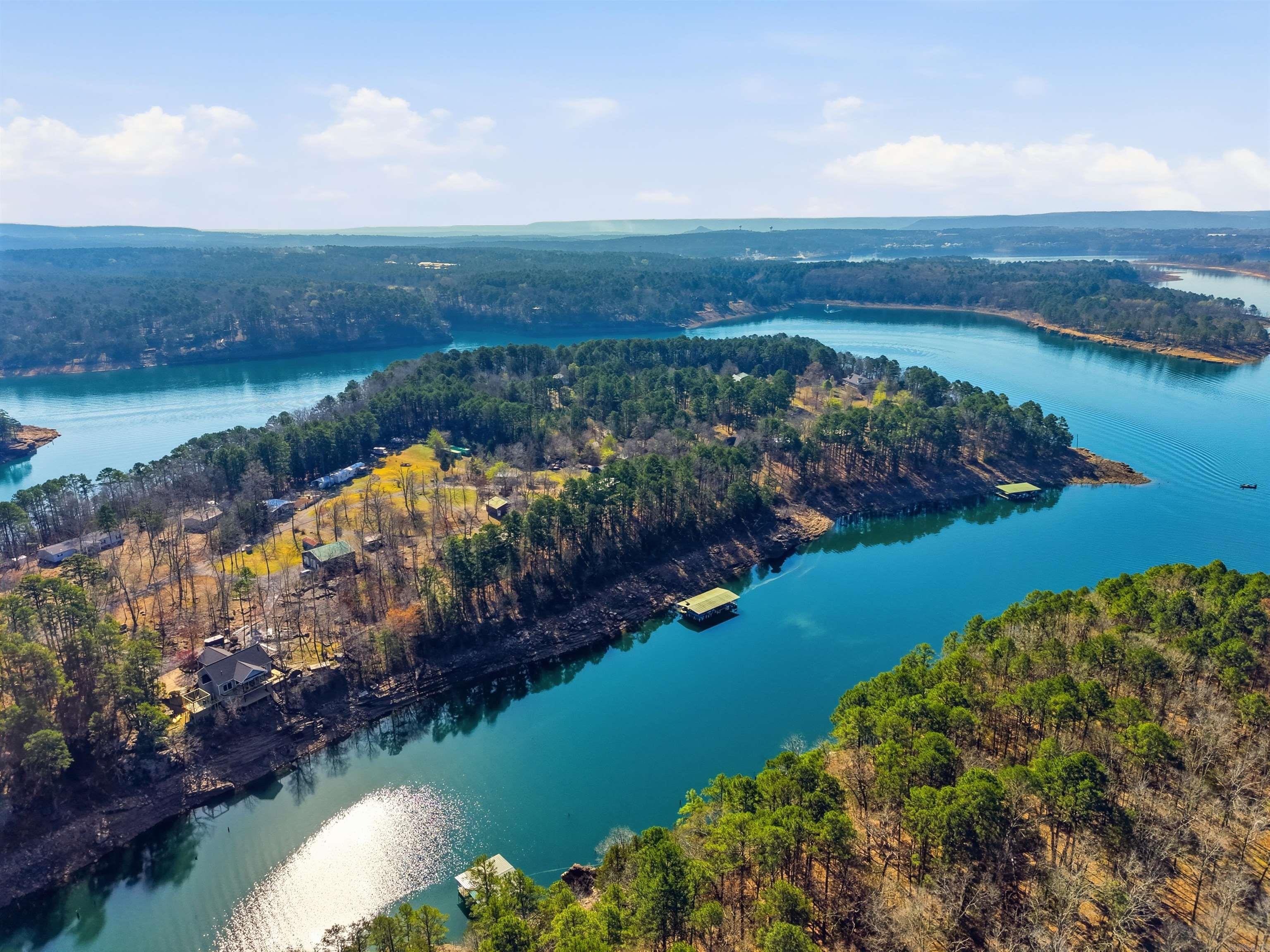 TANNENBAUM - LAKE - Residential