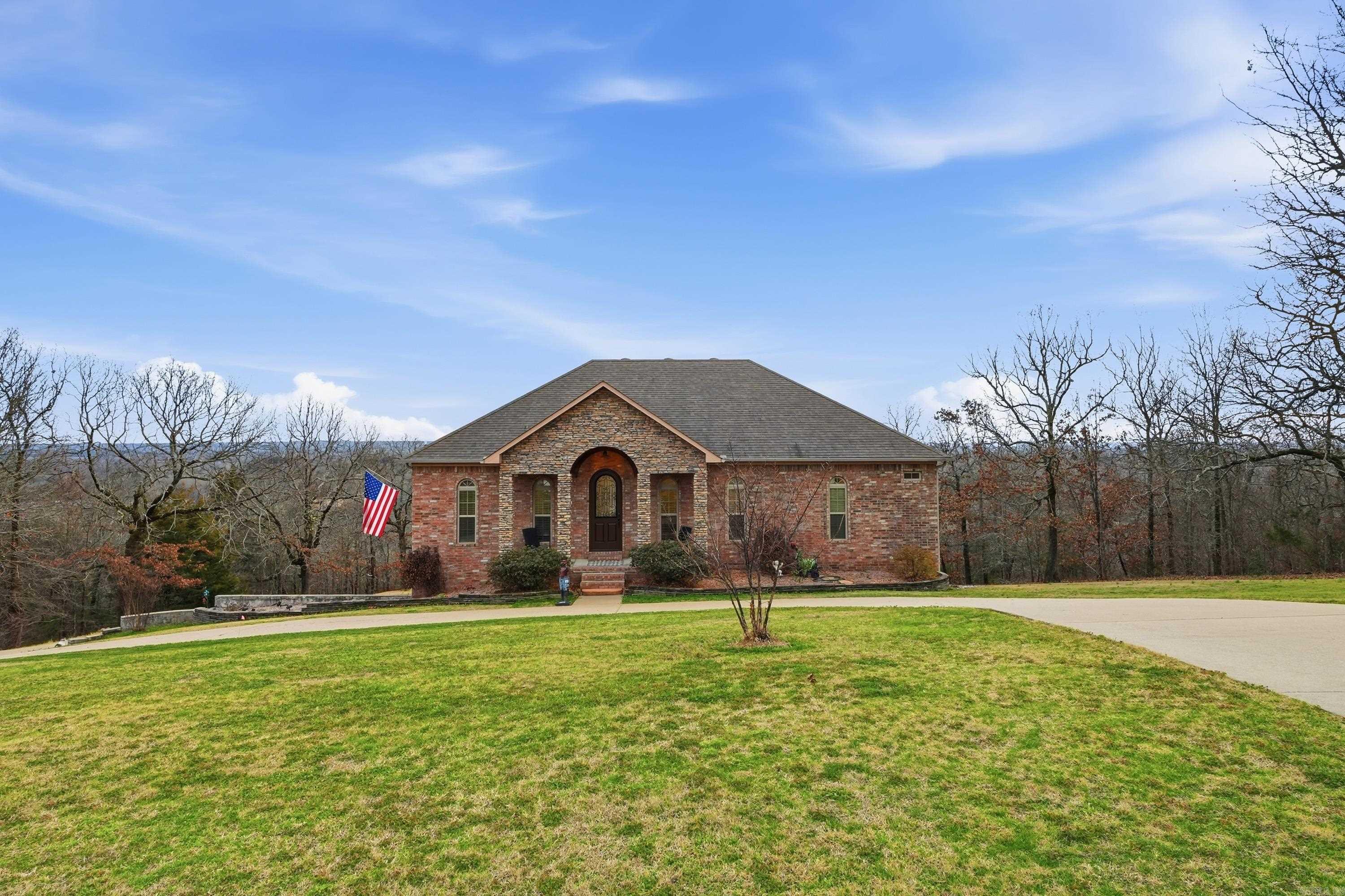 Eagles Nest - Residential