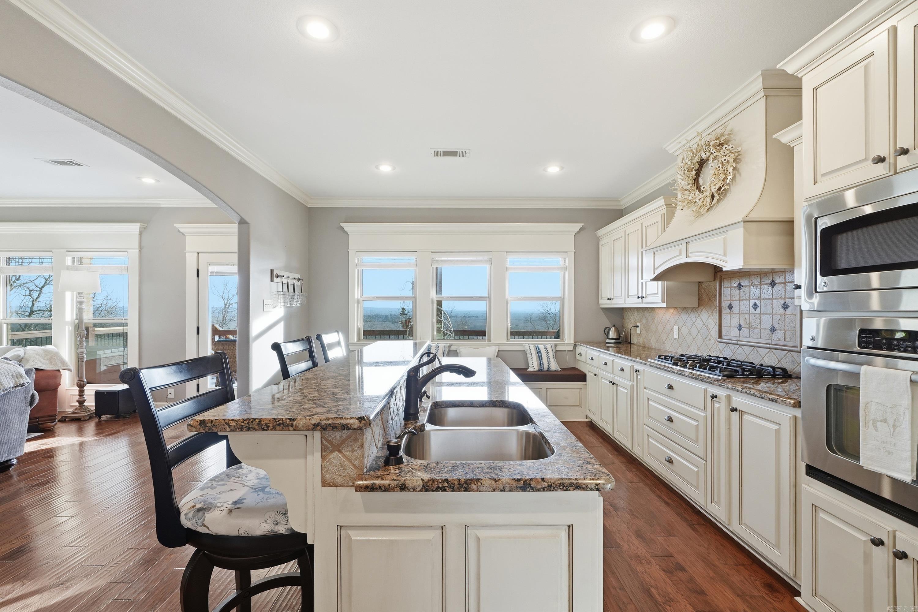 Eagles Nest - Residential