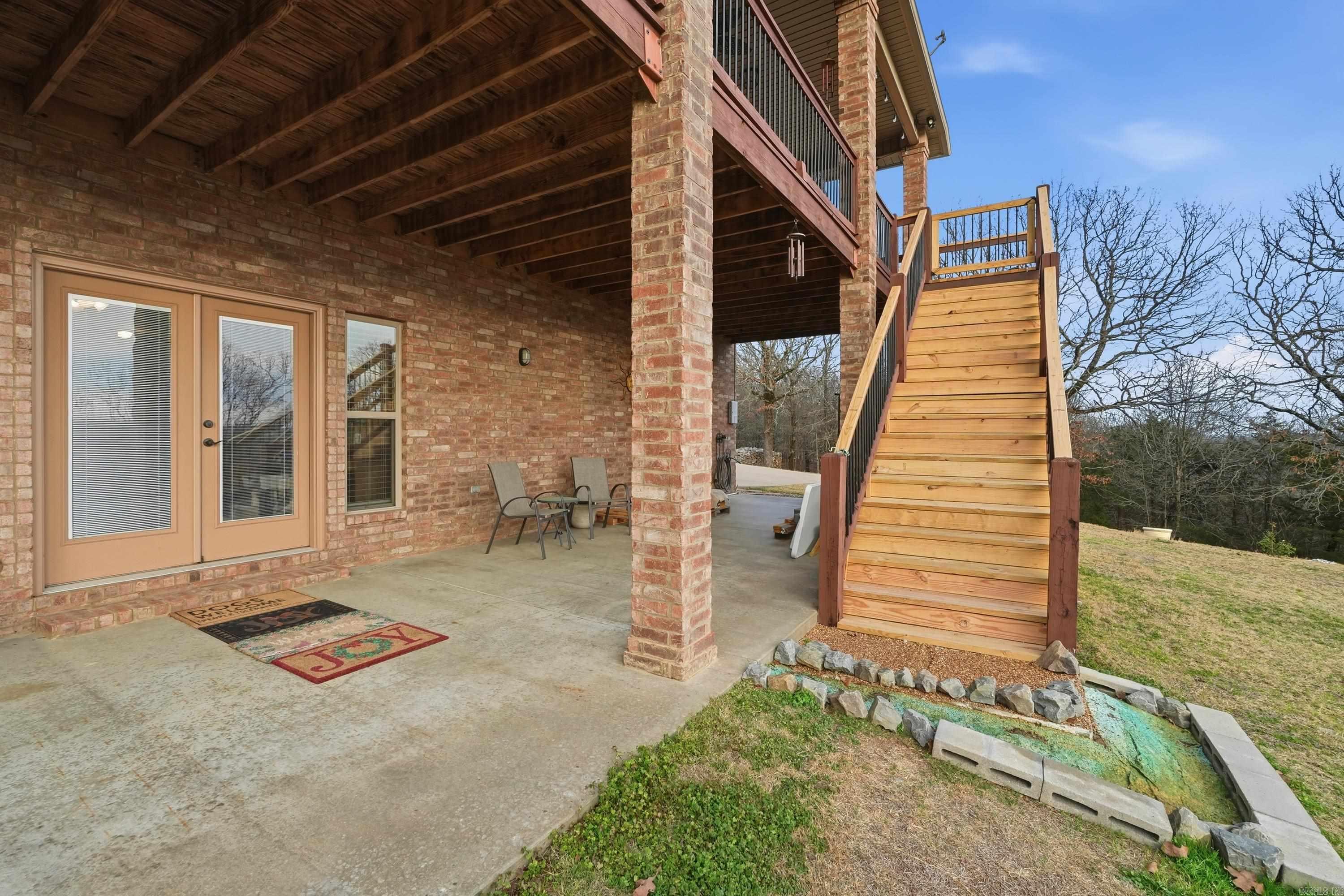 Eagles Nest - Residential