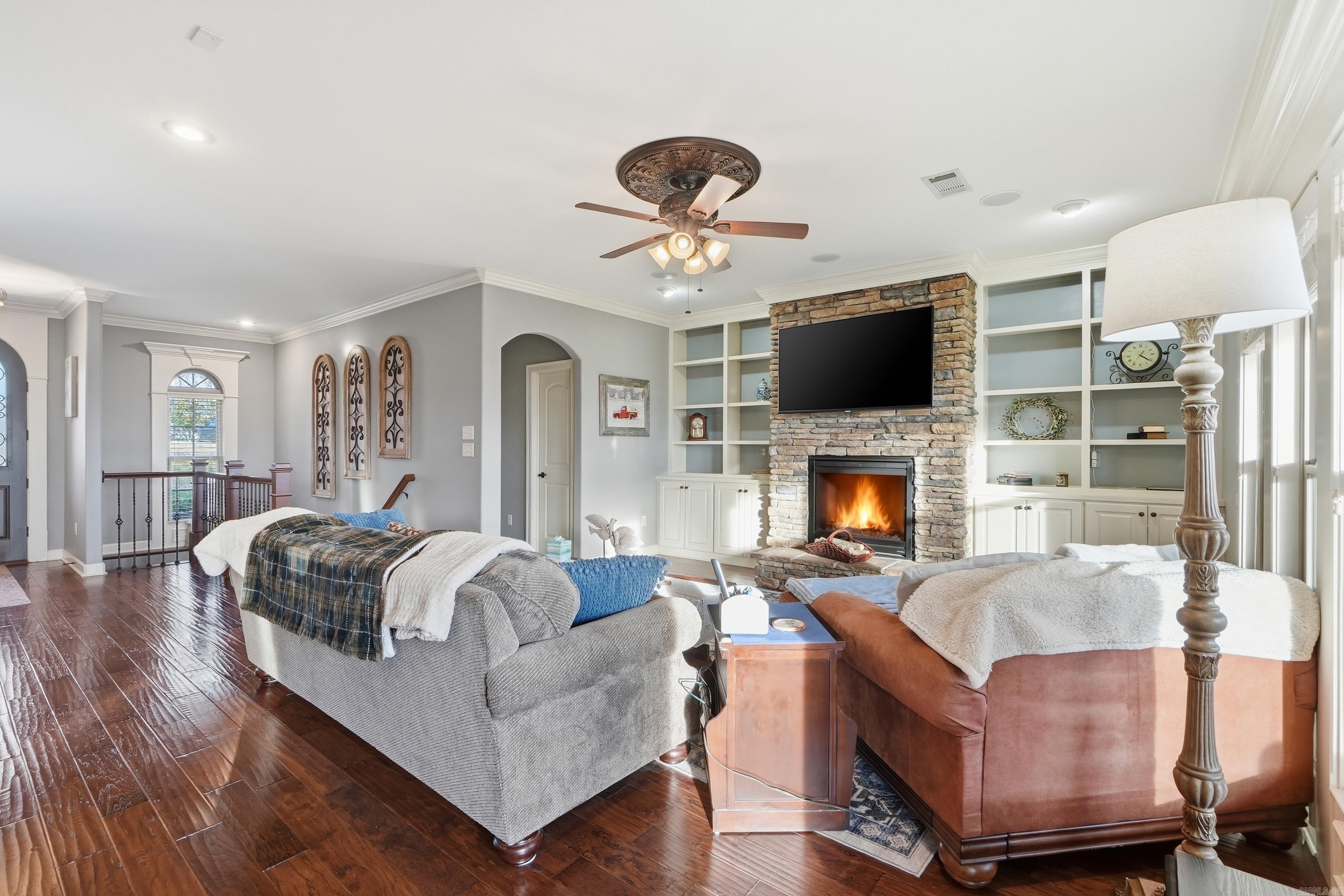 Eagles Nest - Residential