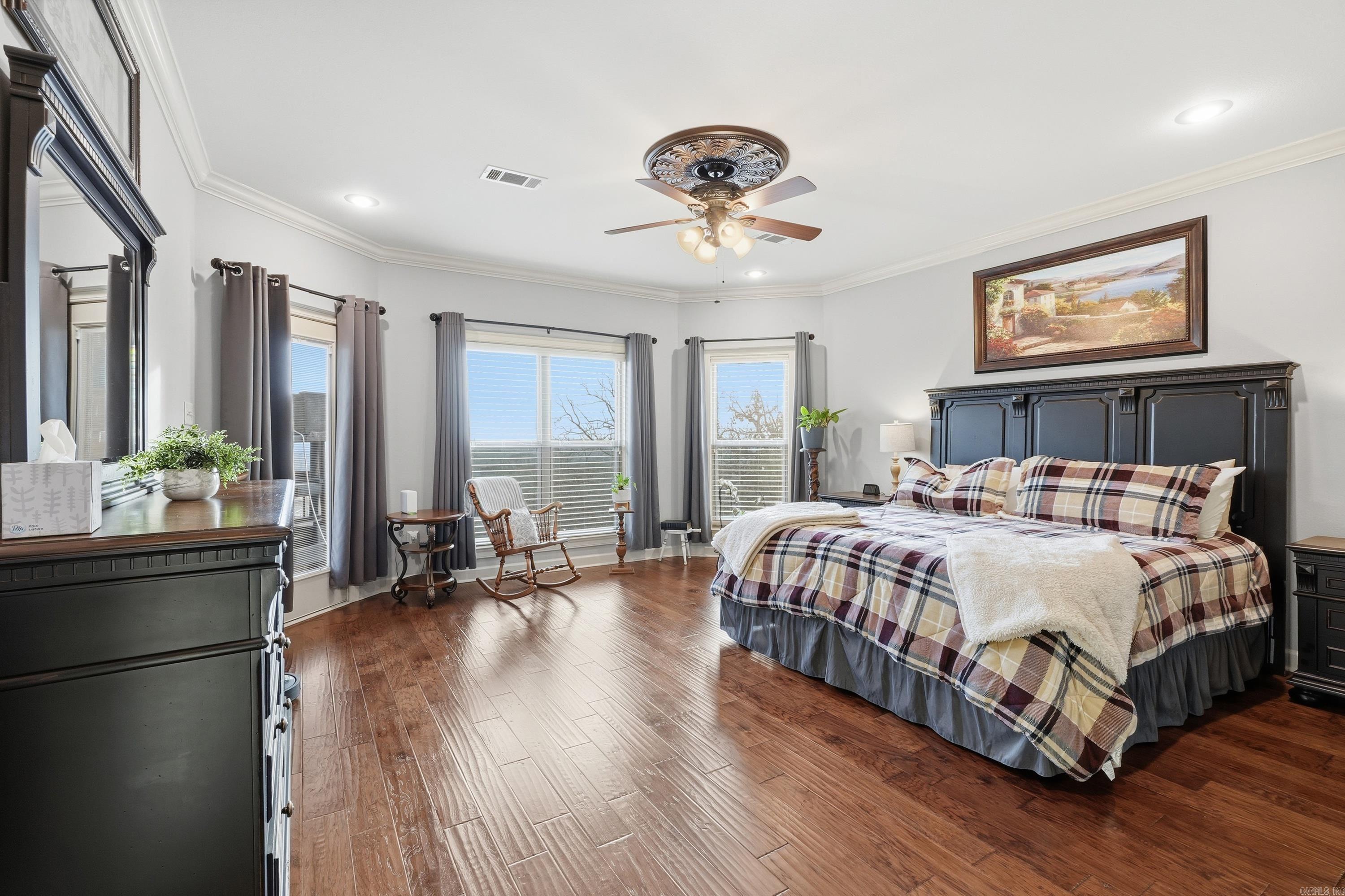 Eagles Nest - Residential