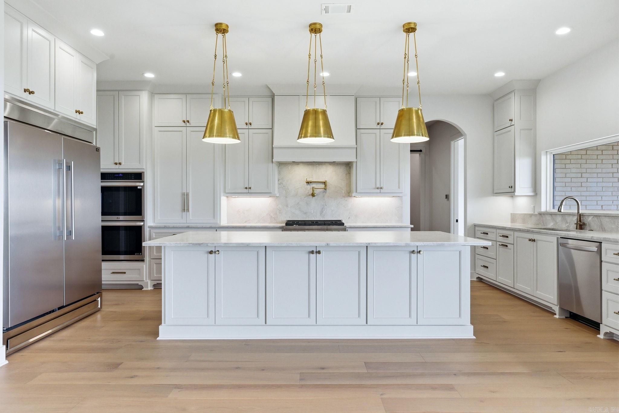 WATERVIEW ESTATES - Residential