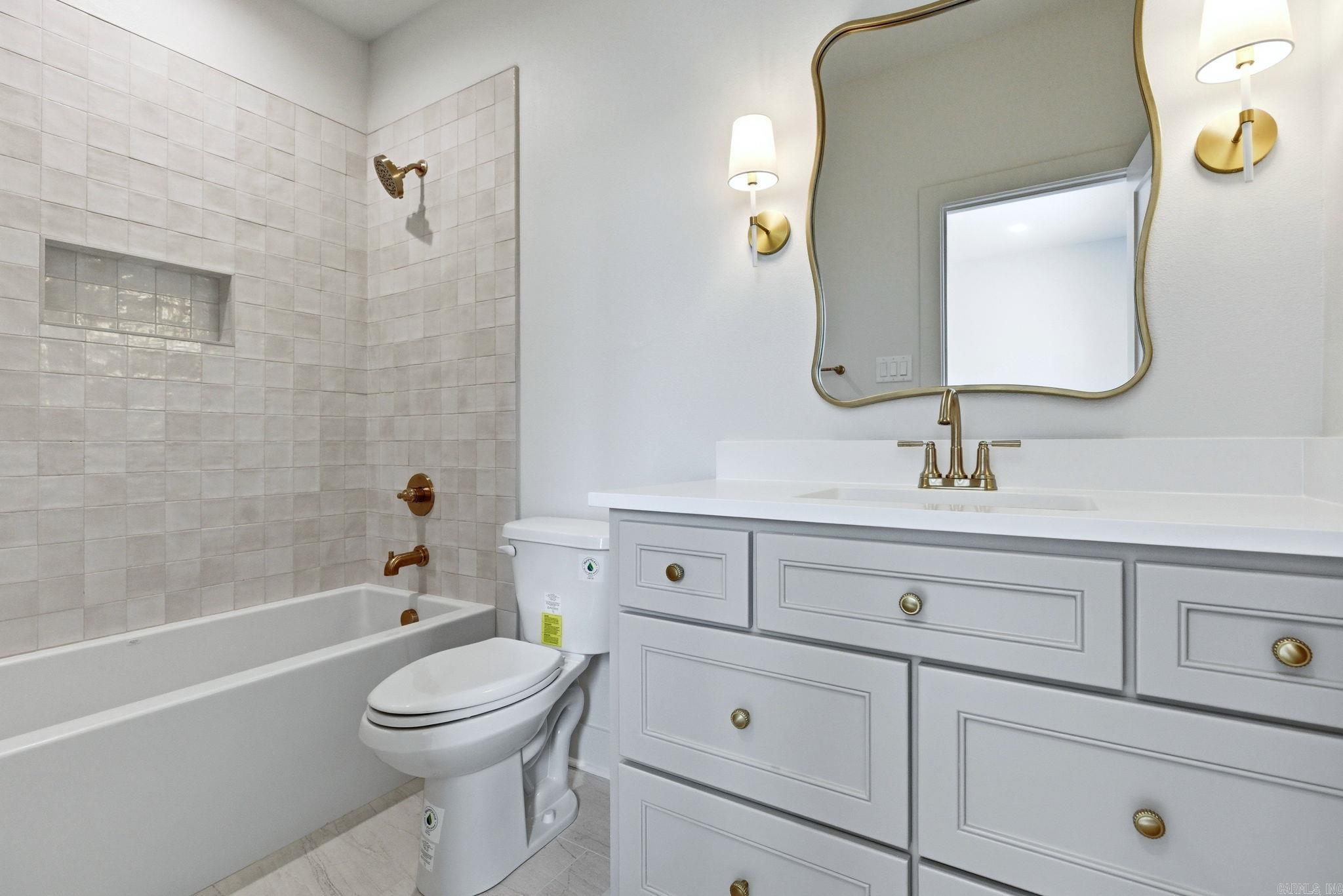 WATERVIEW ESTATES - Residential