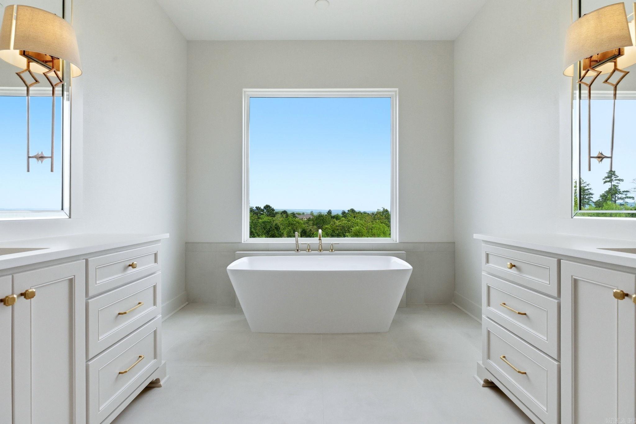 WATERVIEW ESTATES - Residential