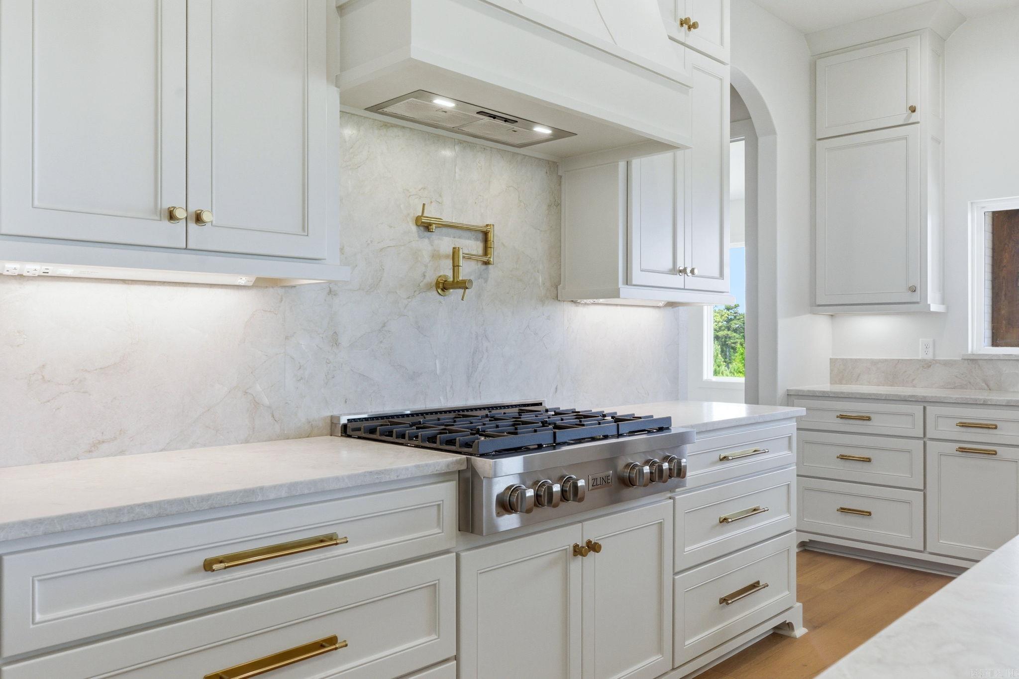 WATERVIEW ESTATES - Residential