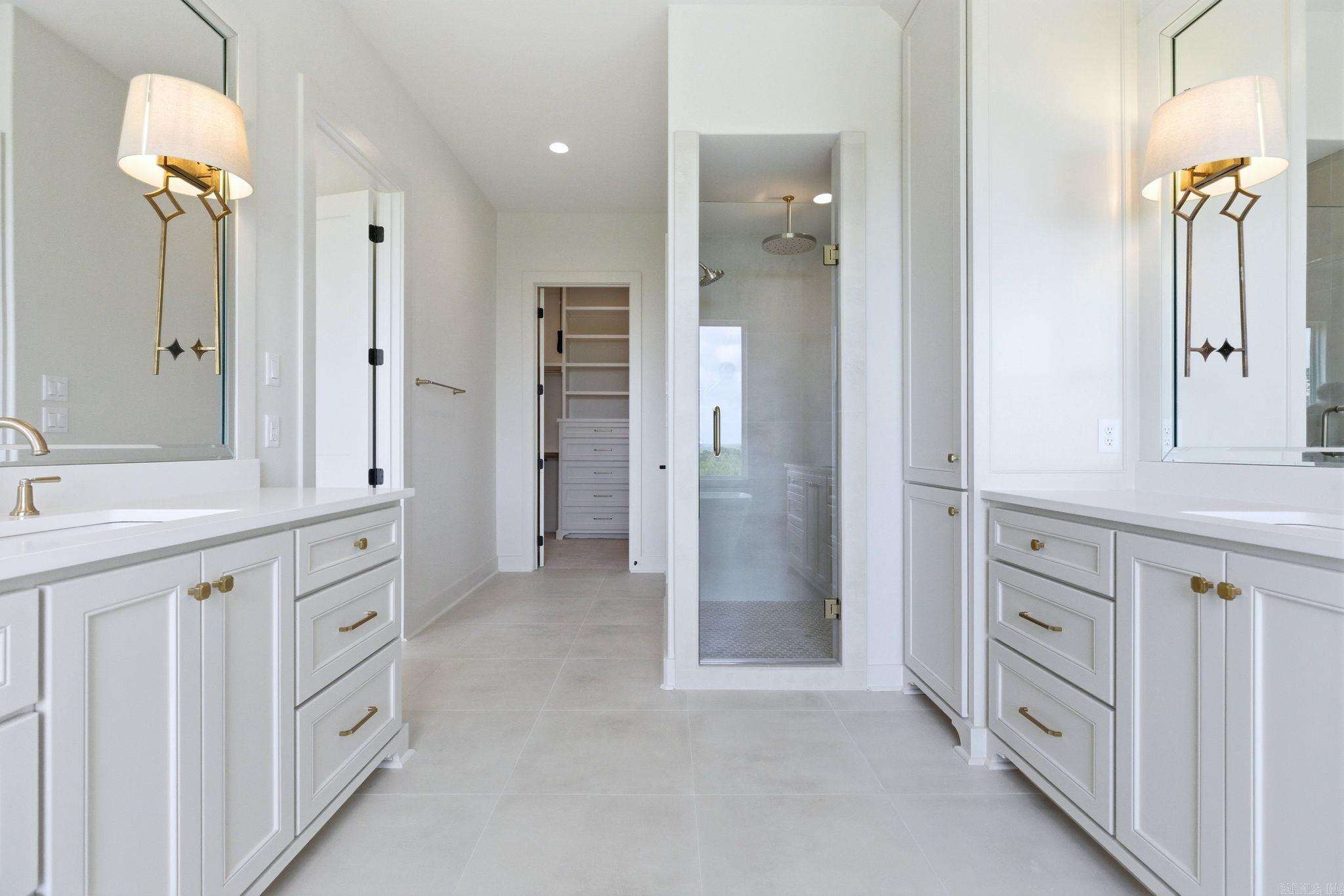 WATERVIEW ESTATES - Residential