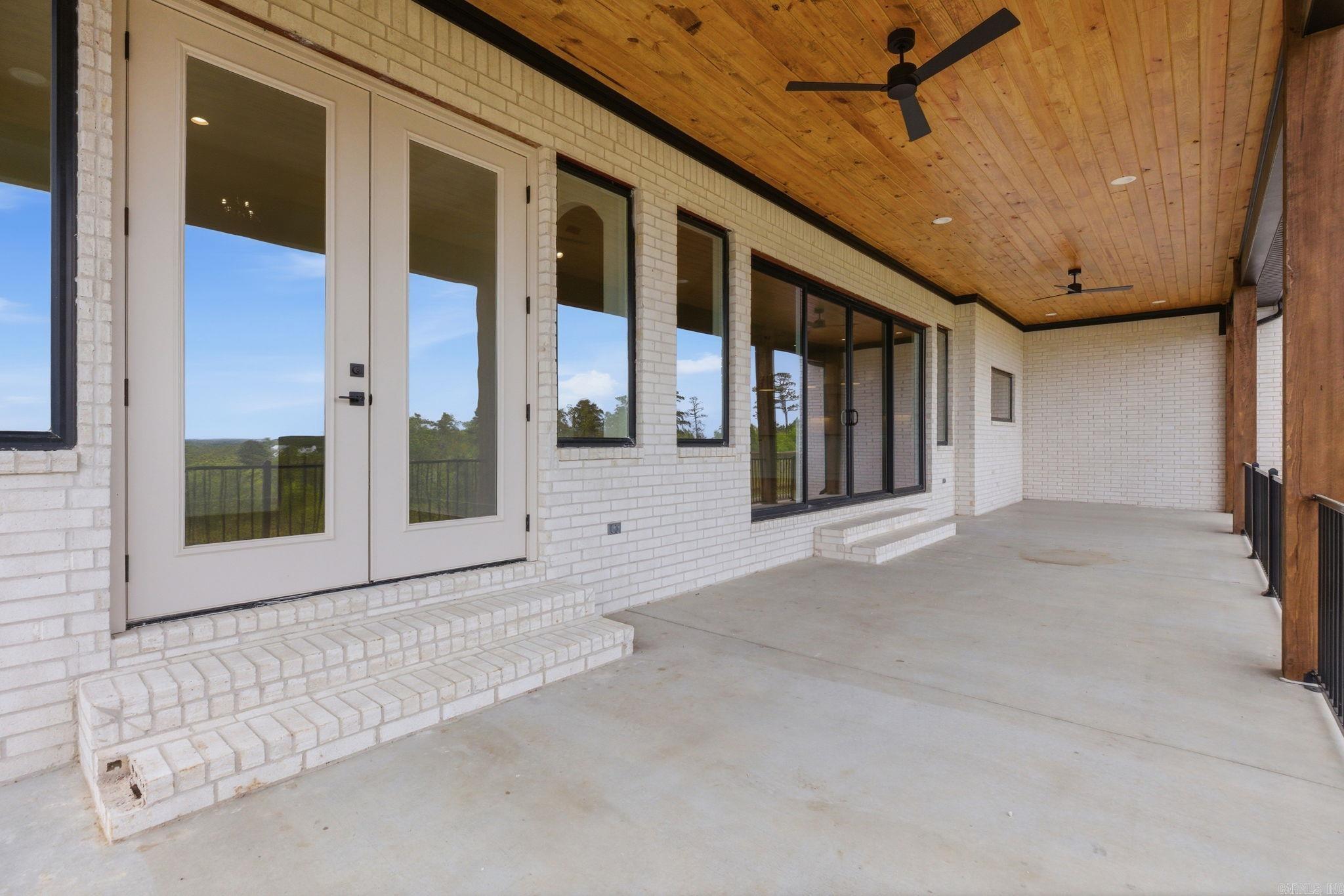 WATERVIEW ESTATES - Residential