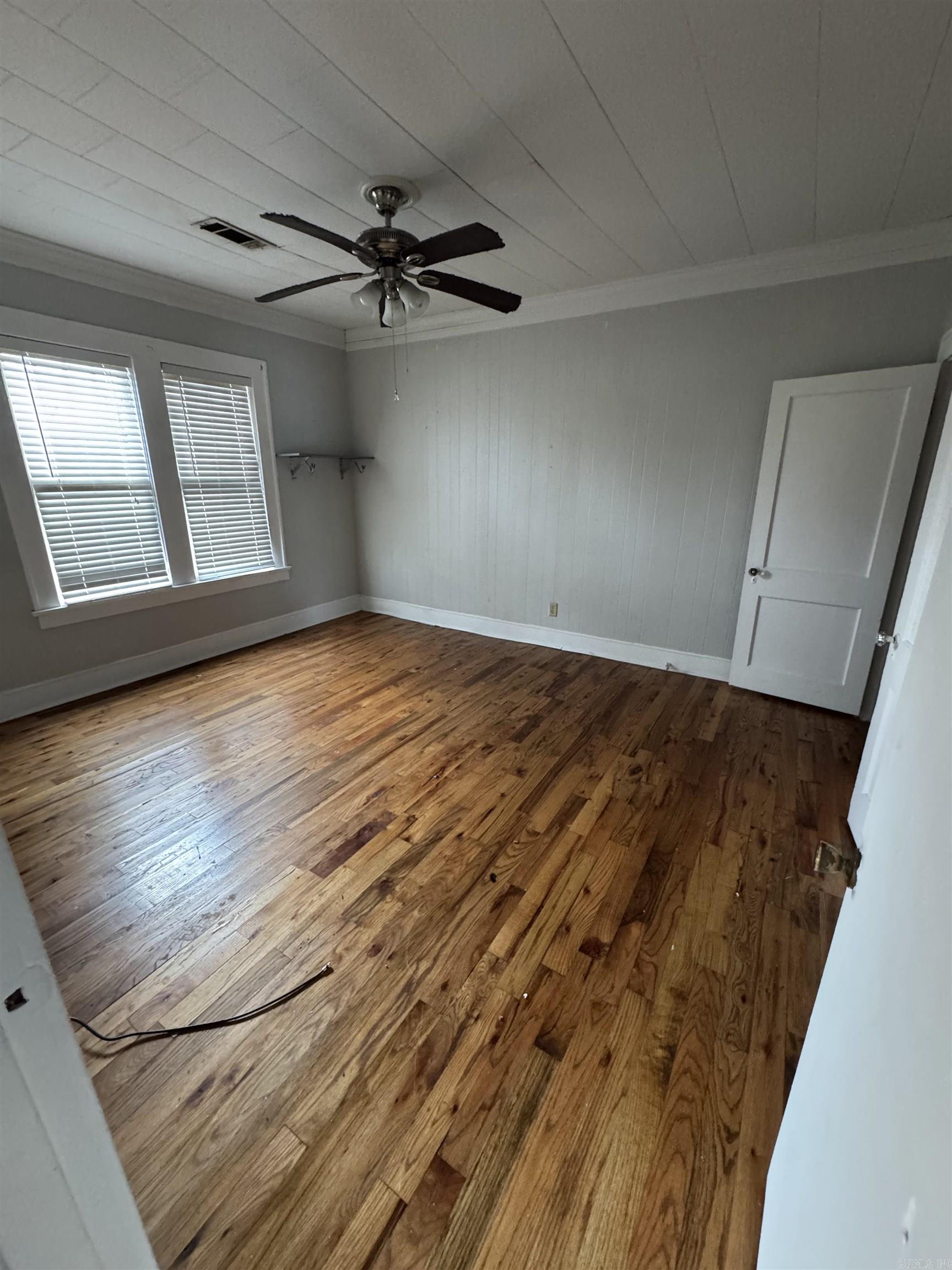 MELLORS 5TH - Residential