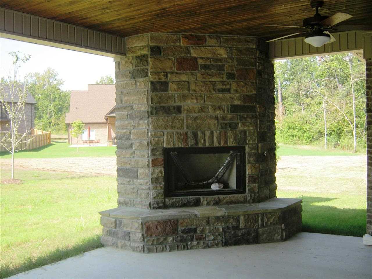 HURRICANE LAKE EST - Residential