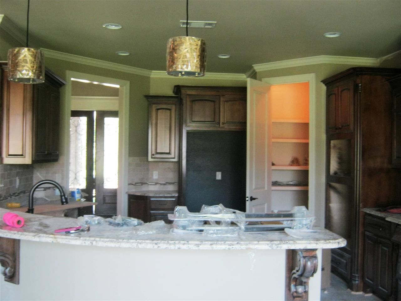 HURRICANE LAKE EST - Residential