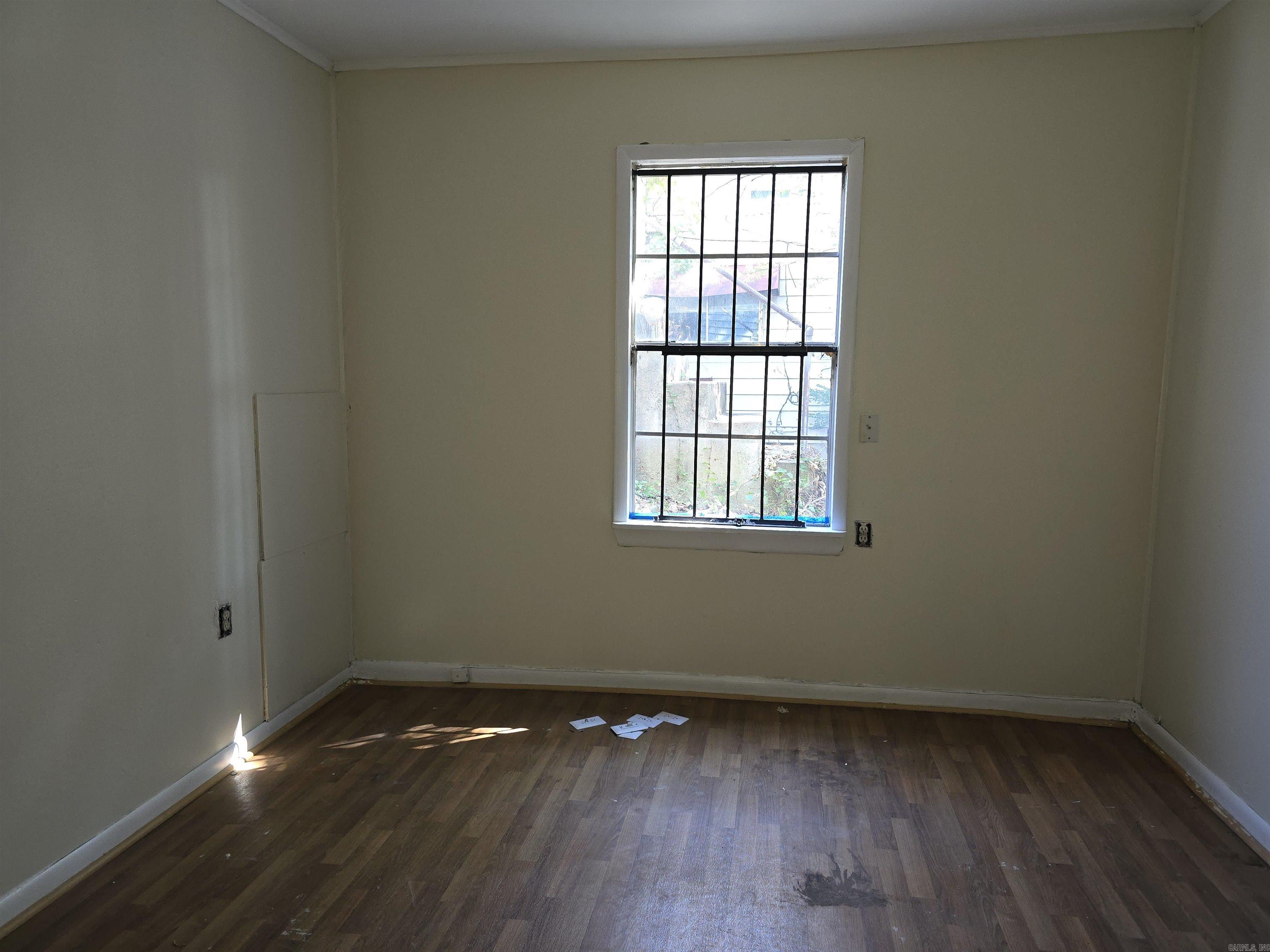 WORTHEN W B - Residential