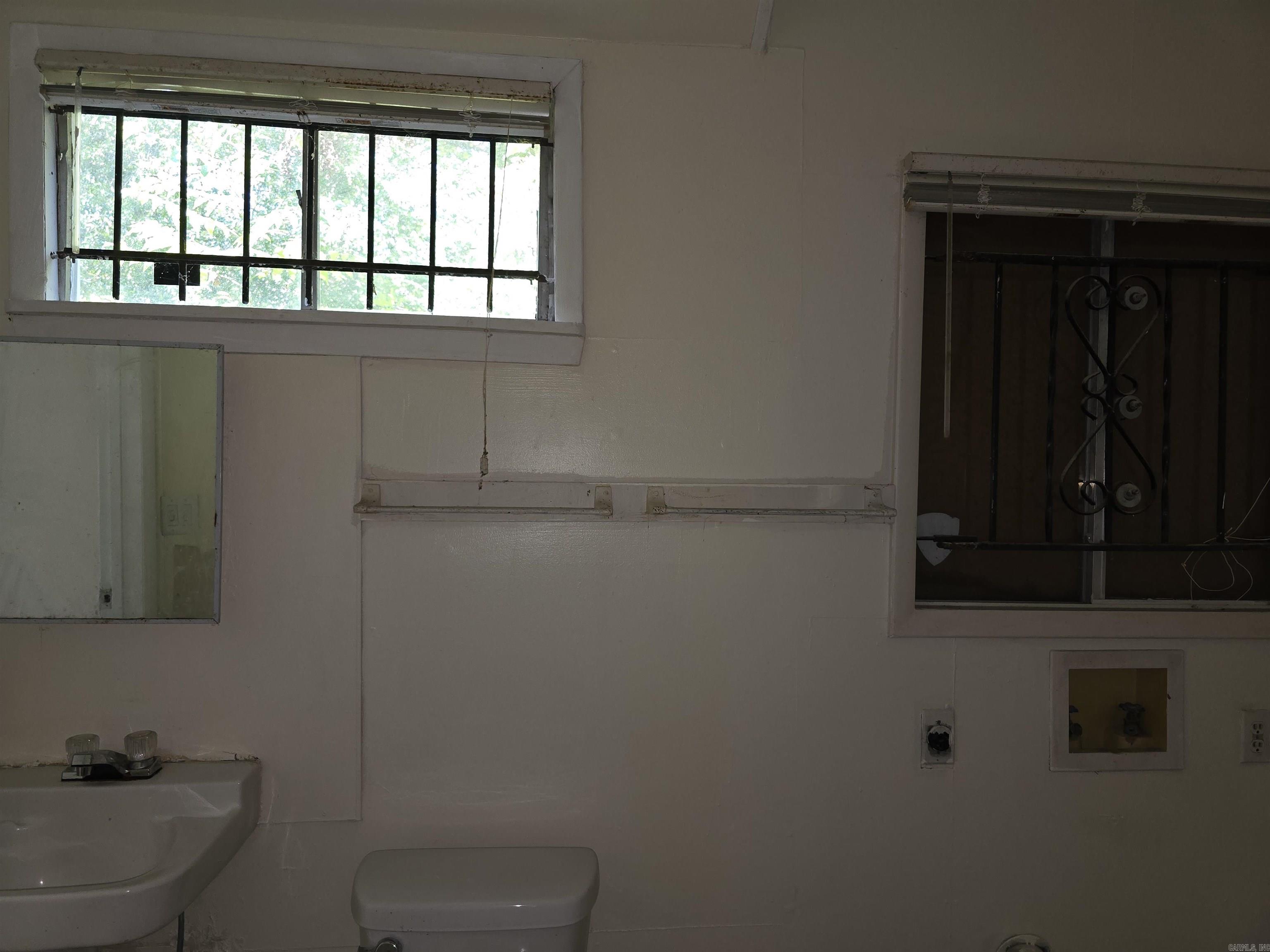 WORTHEN W B - Residential