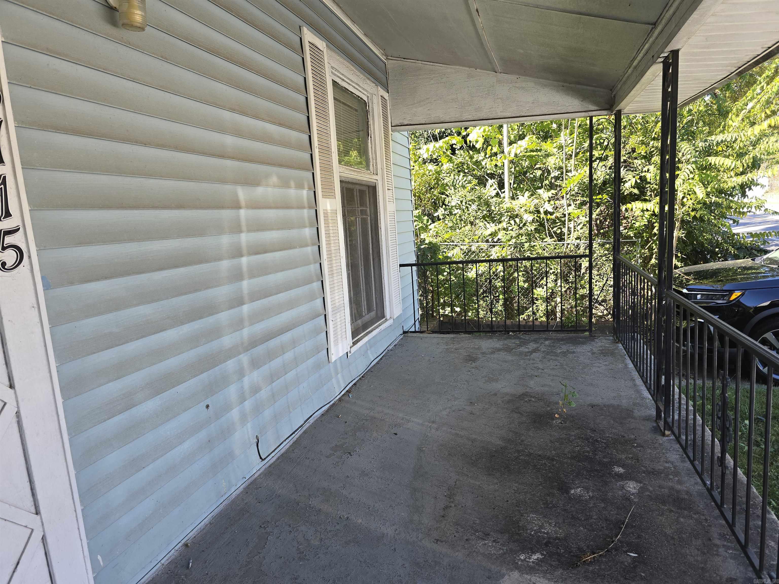 WORTHEN W B - Residential