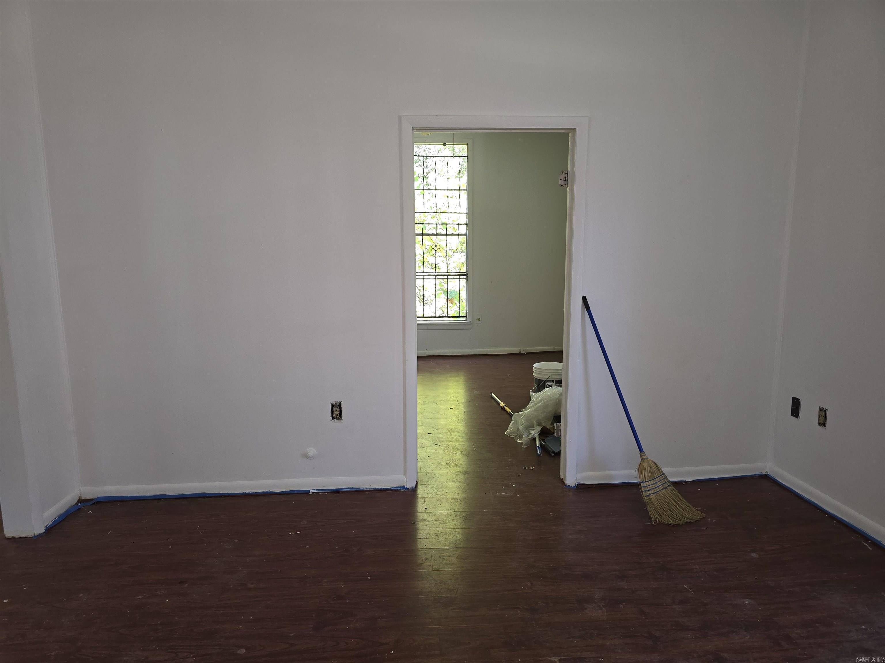 WORTHEN W B - Residential