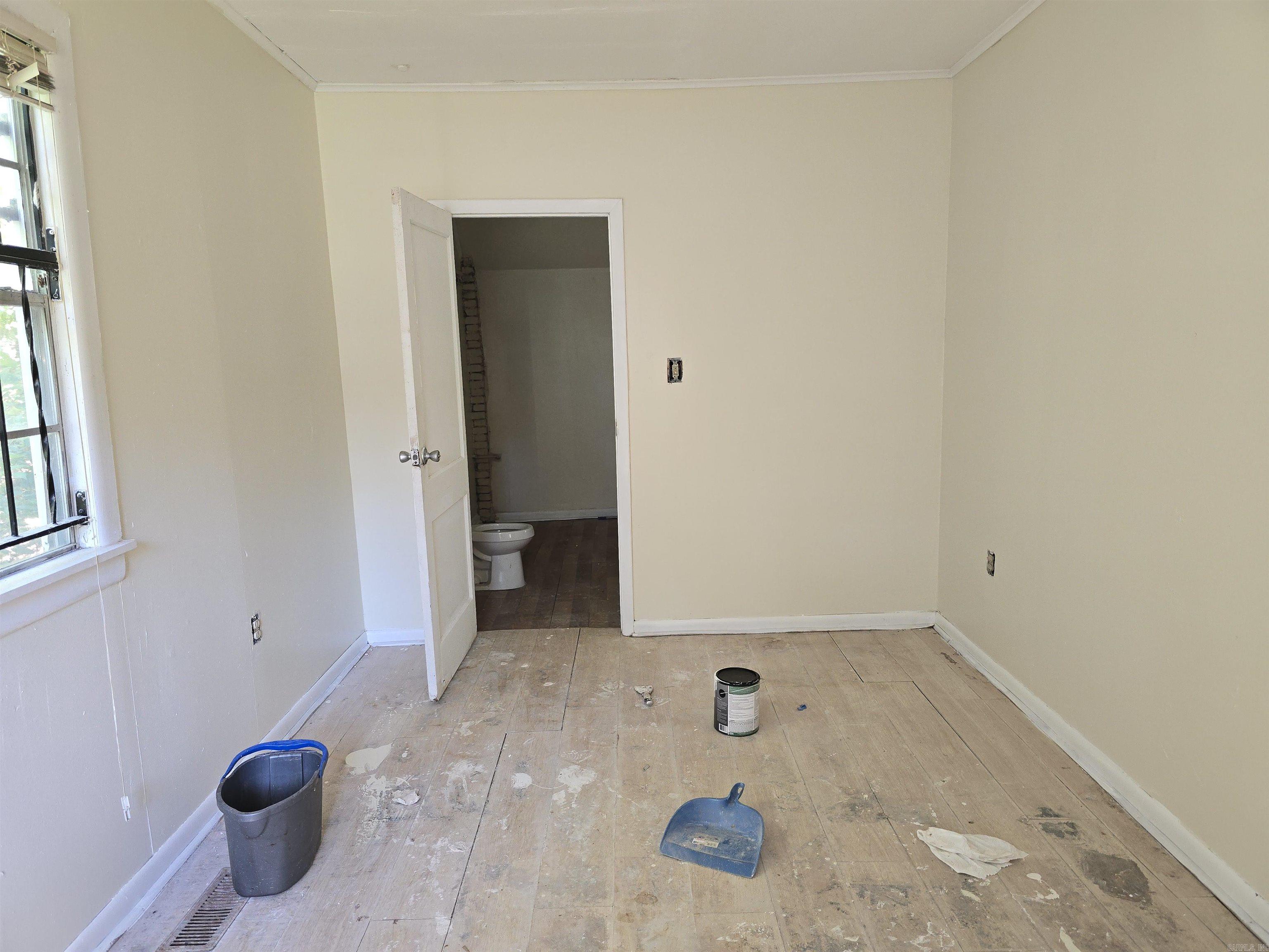 WORTHEN W B - Residential