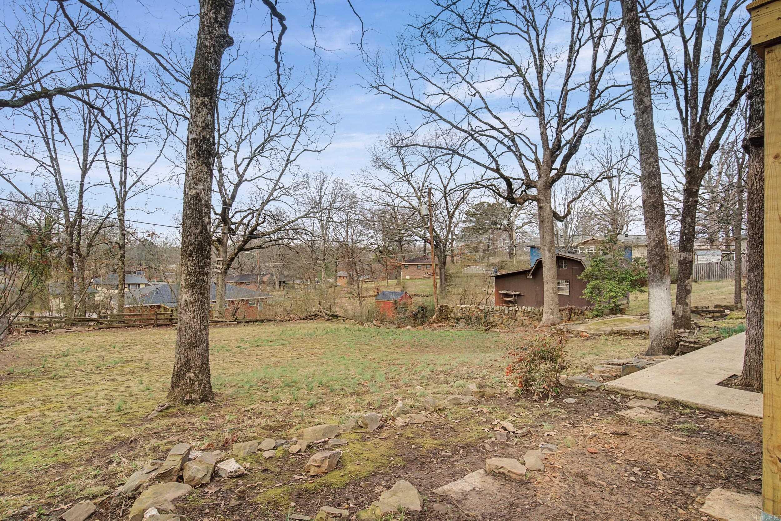 INDIAN HILLS - Residential