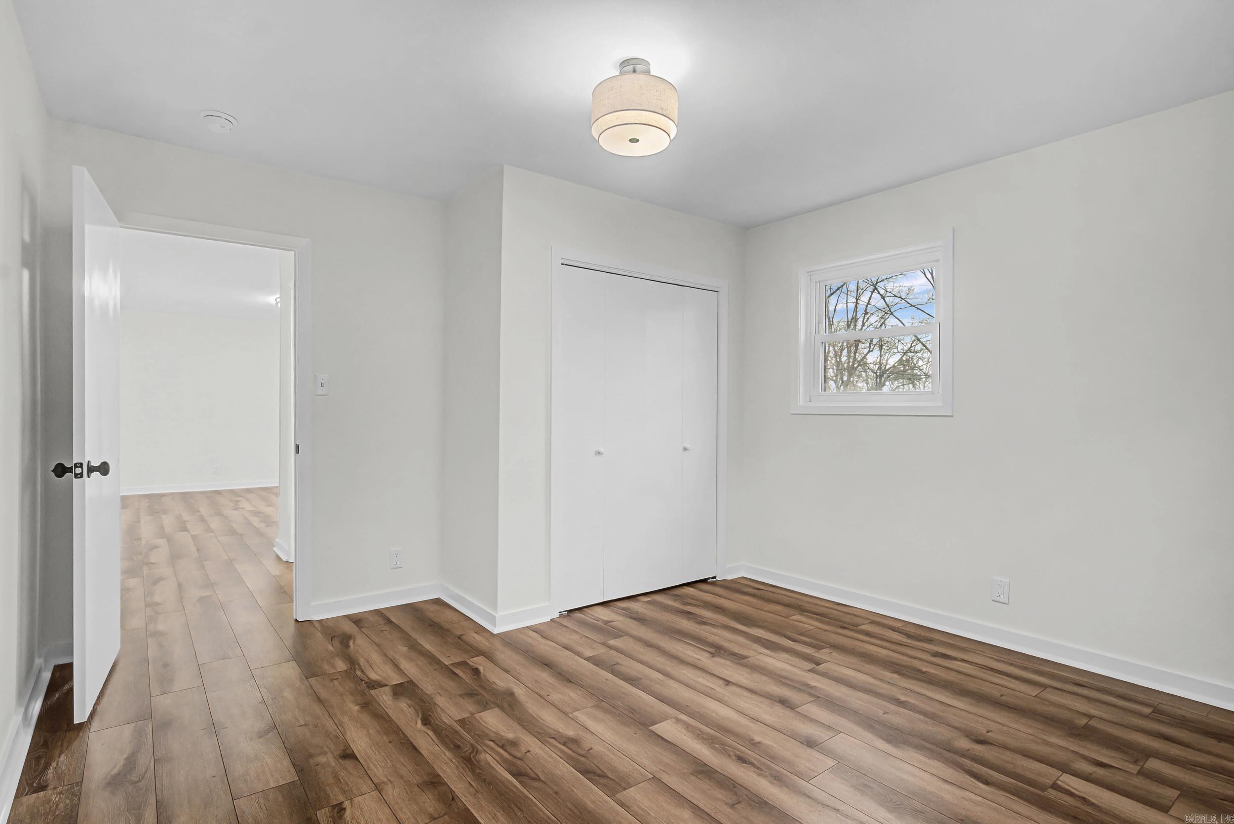 INDIAN HILLS - Residential