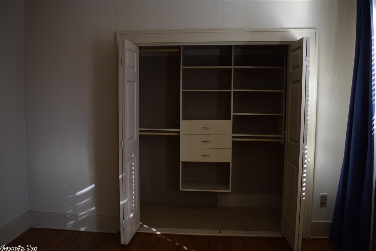 Newtons - Residential