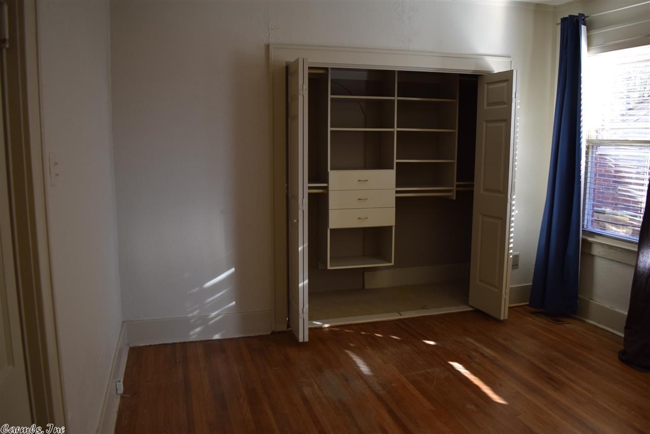 Newtons - Residential