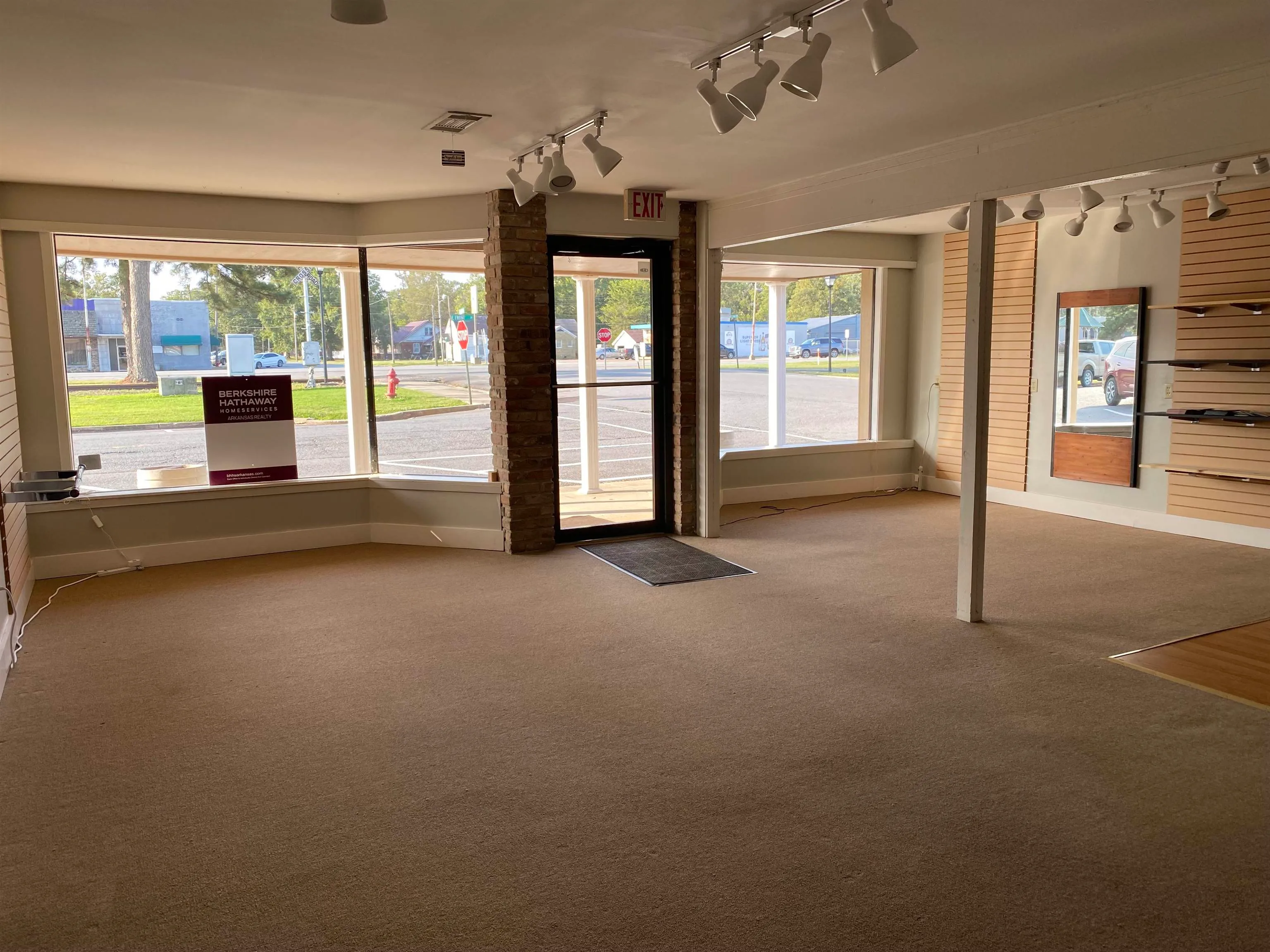 Hazen, Arkansas 72064, United States, ,Commercial,Active,4999