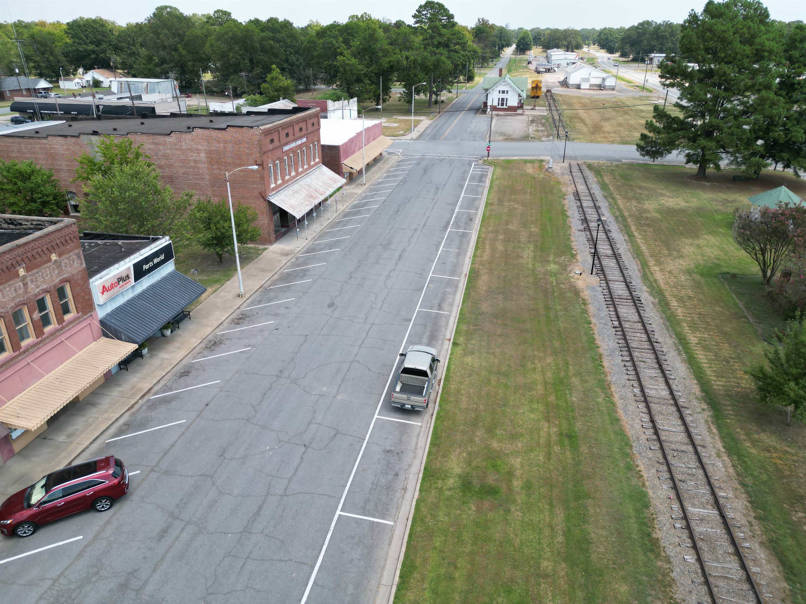 OT Hazen - Commercial Sale