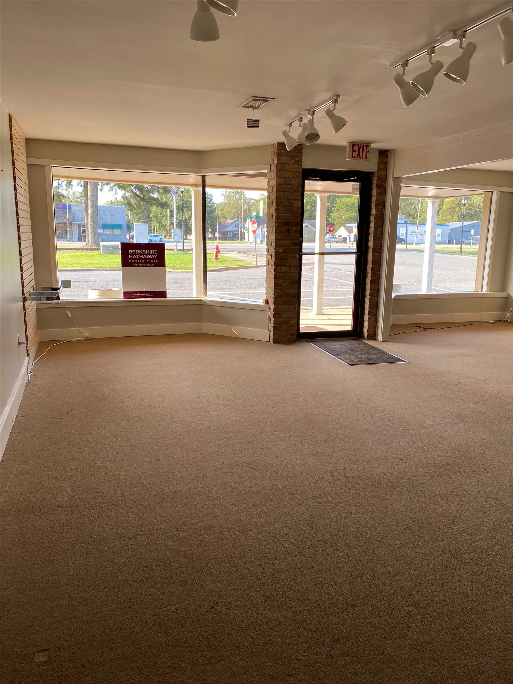 Hazen, Arkansas 72064, United States, ,Commercial,Active,4999