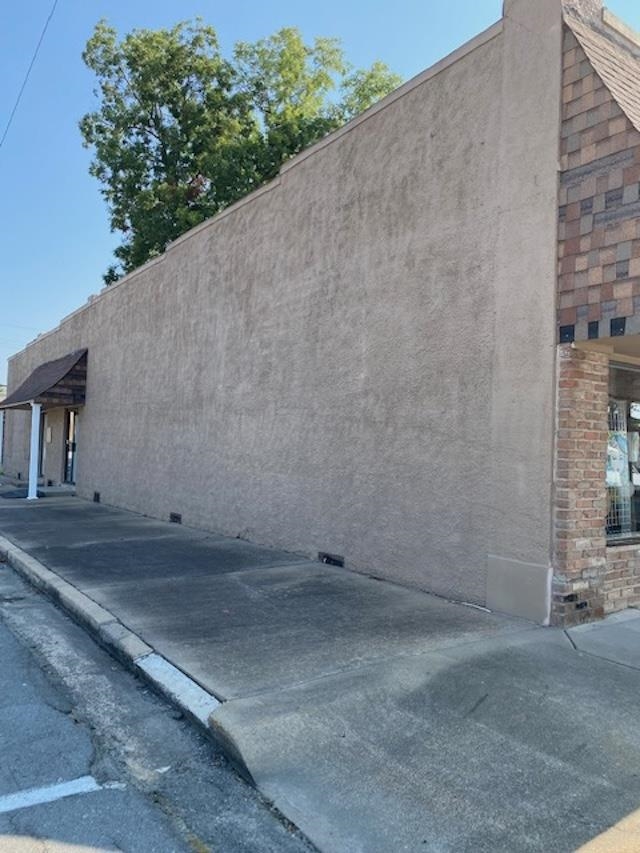 OT Hazen - Commercial Sale