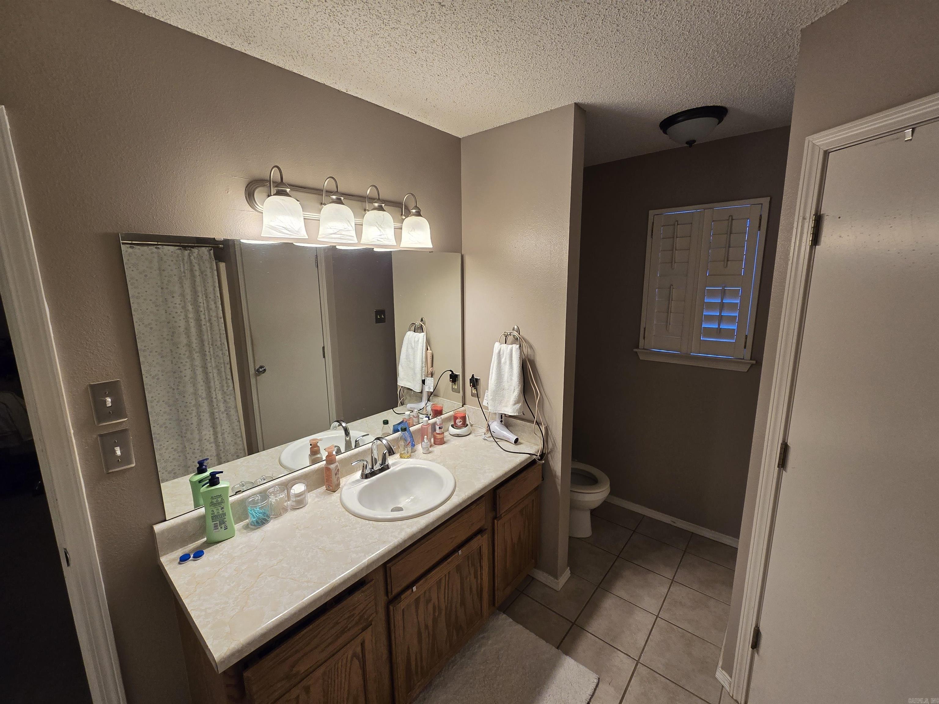 Meadowlake Estates - Residential