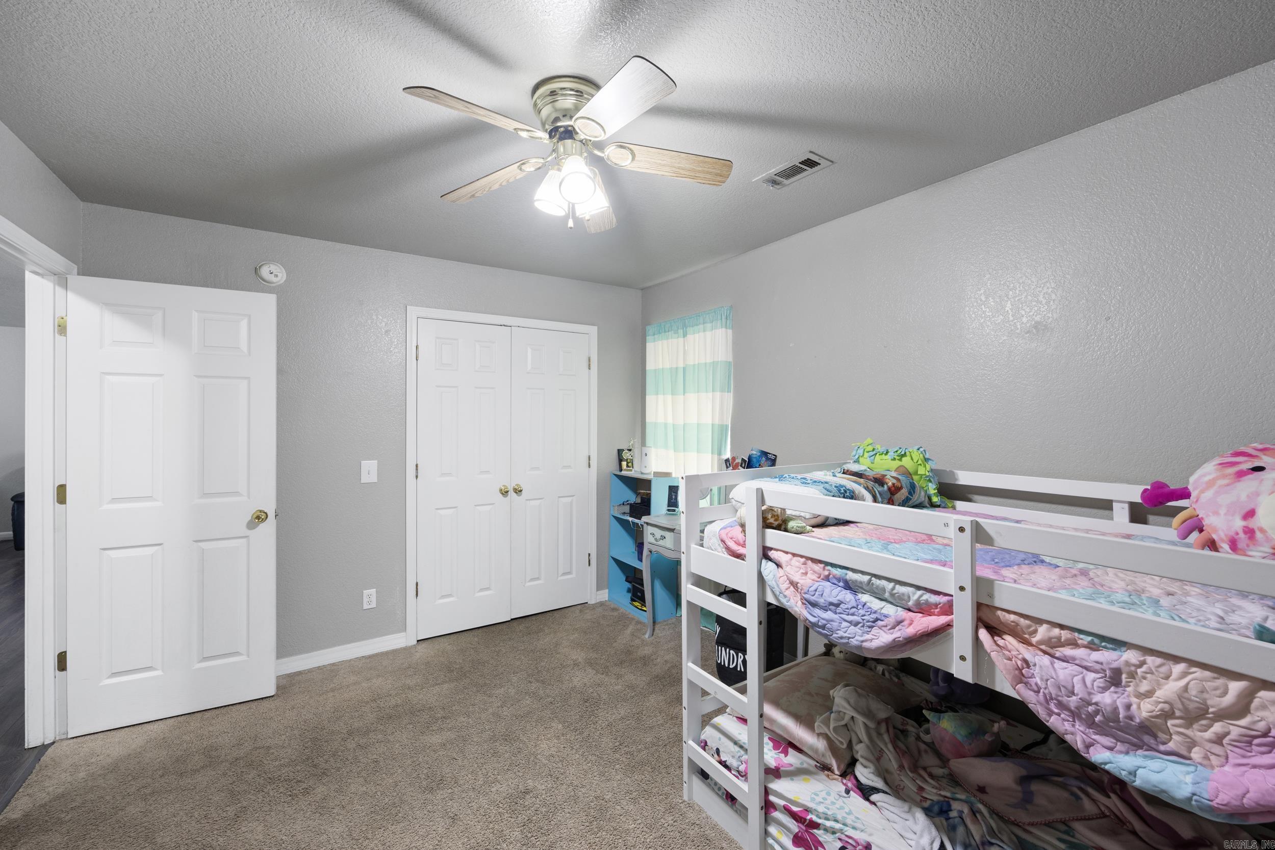 OAK FOREST - Residential