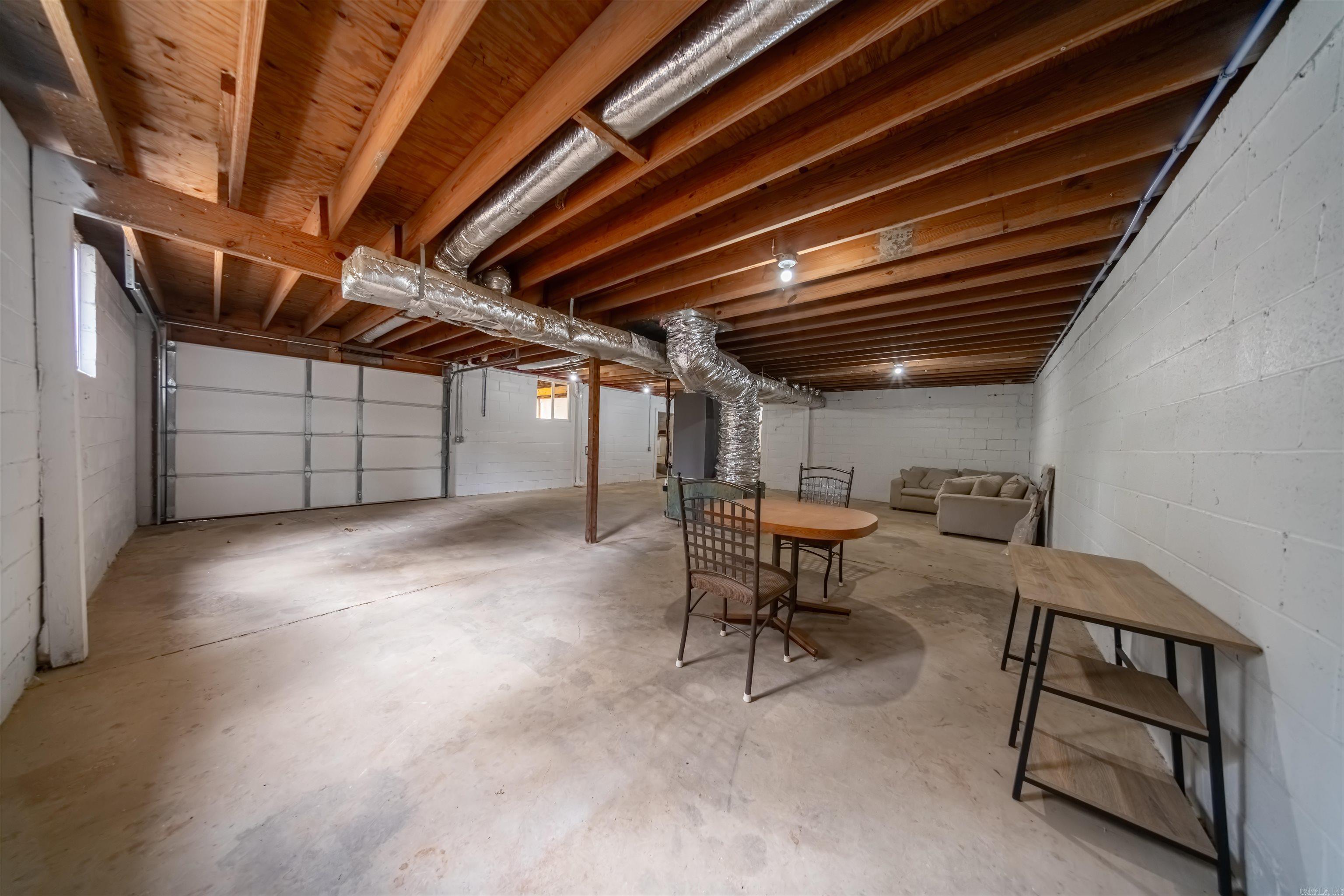 LAKE TERRACE ADDN - Residential