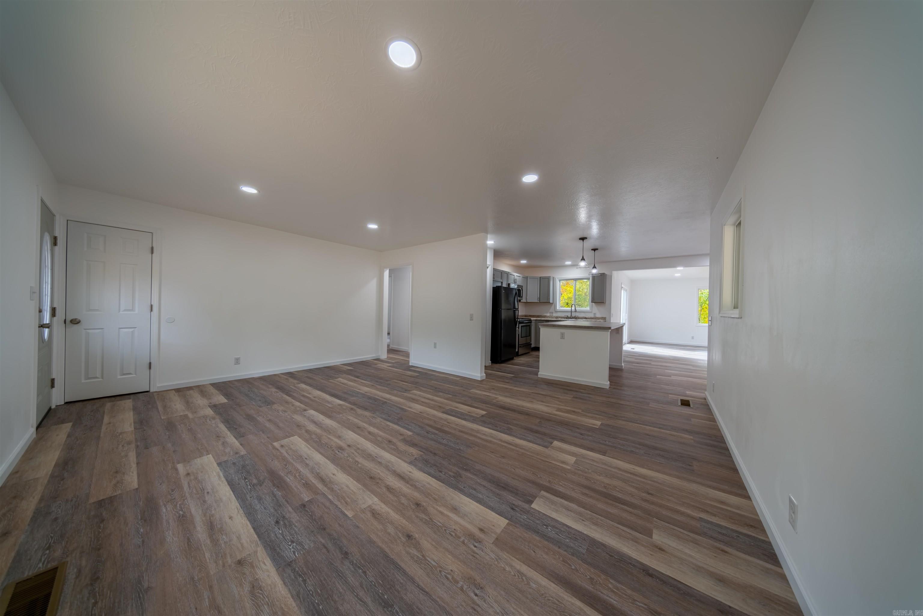 LAKE TERRACE ADDN - Residential