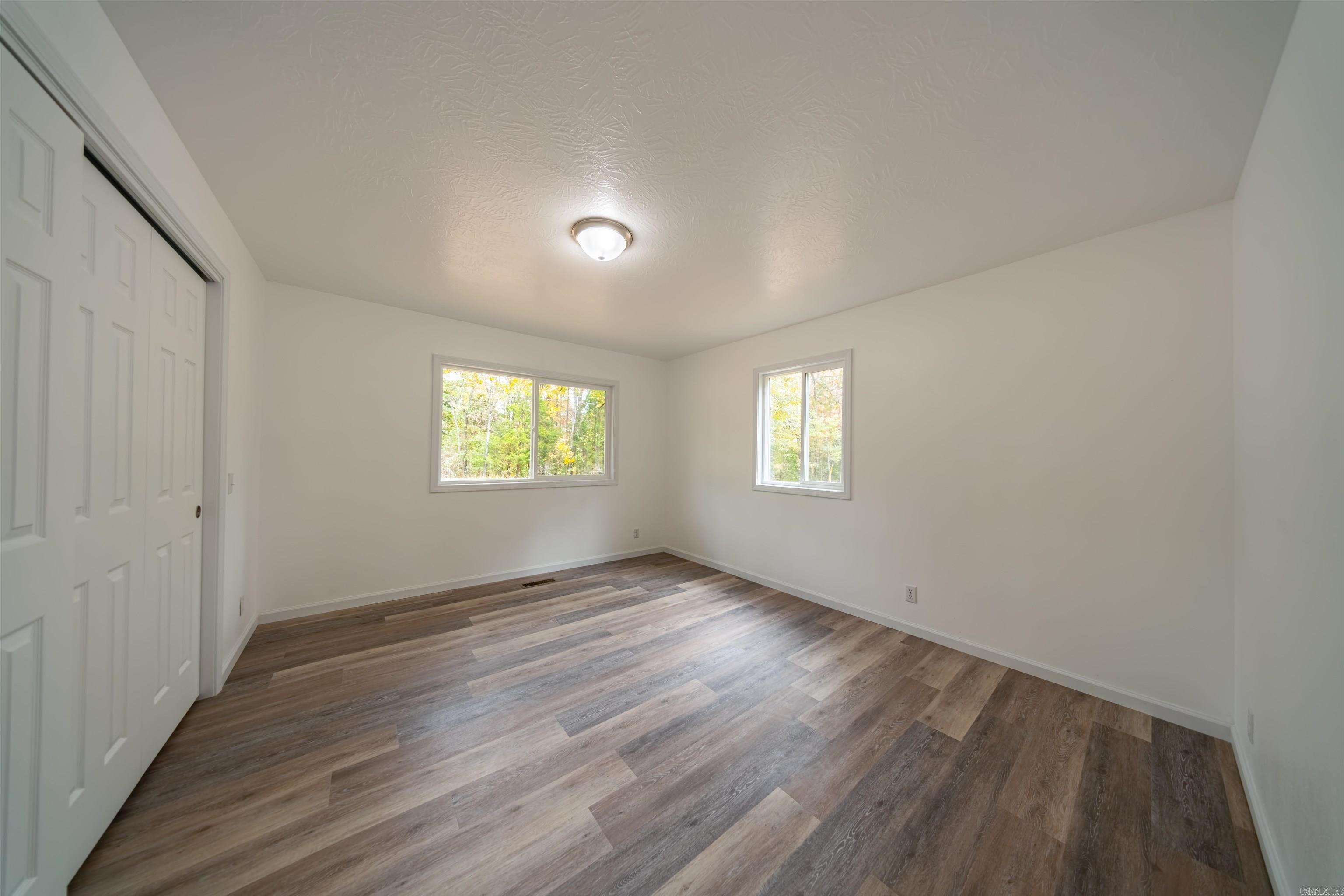 LAKE TERRACE ADDN - Residential