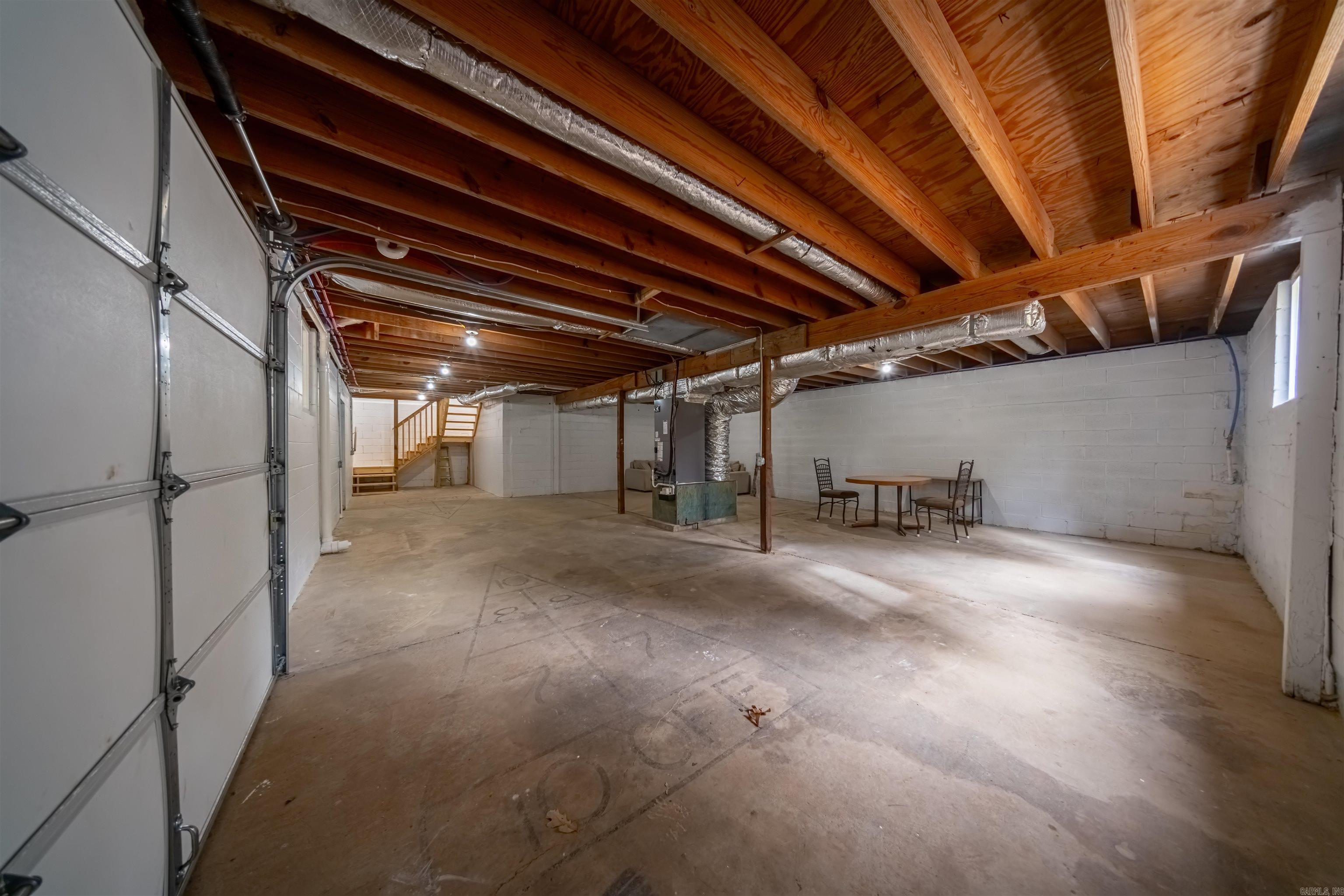 LAKE TERRACE ADDN - Residential