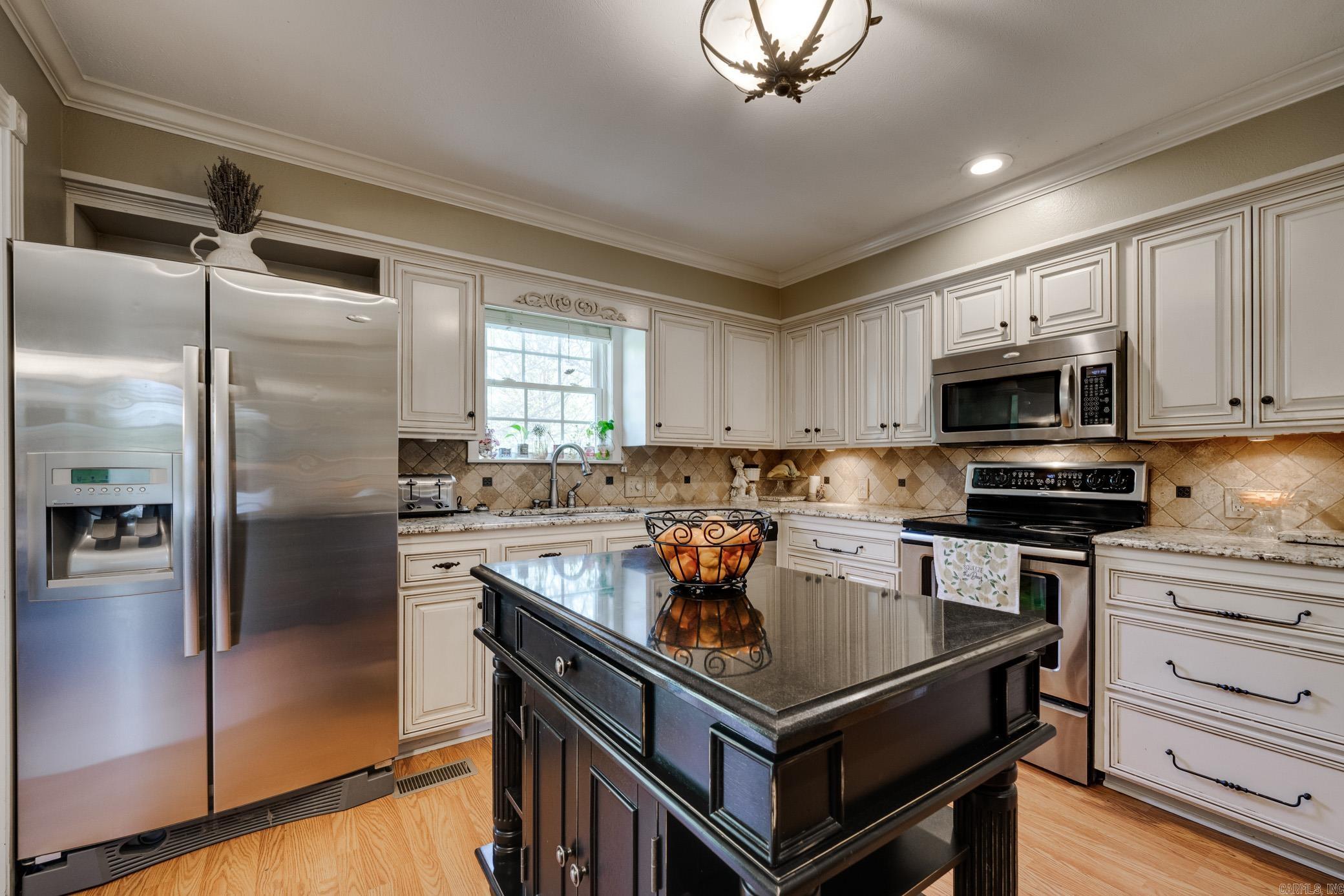 Rolling Hills - Residential